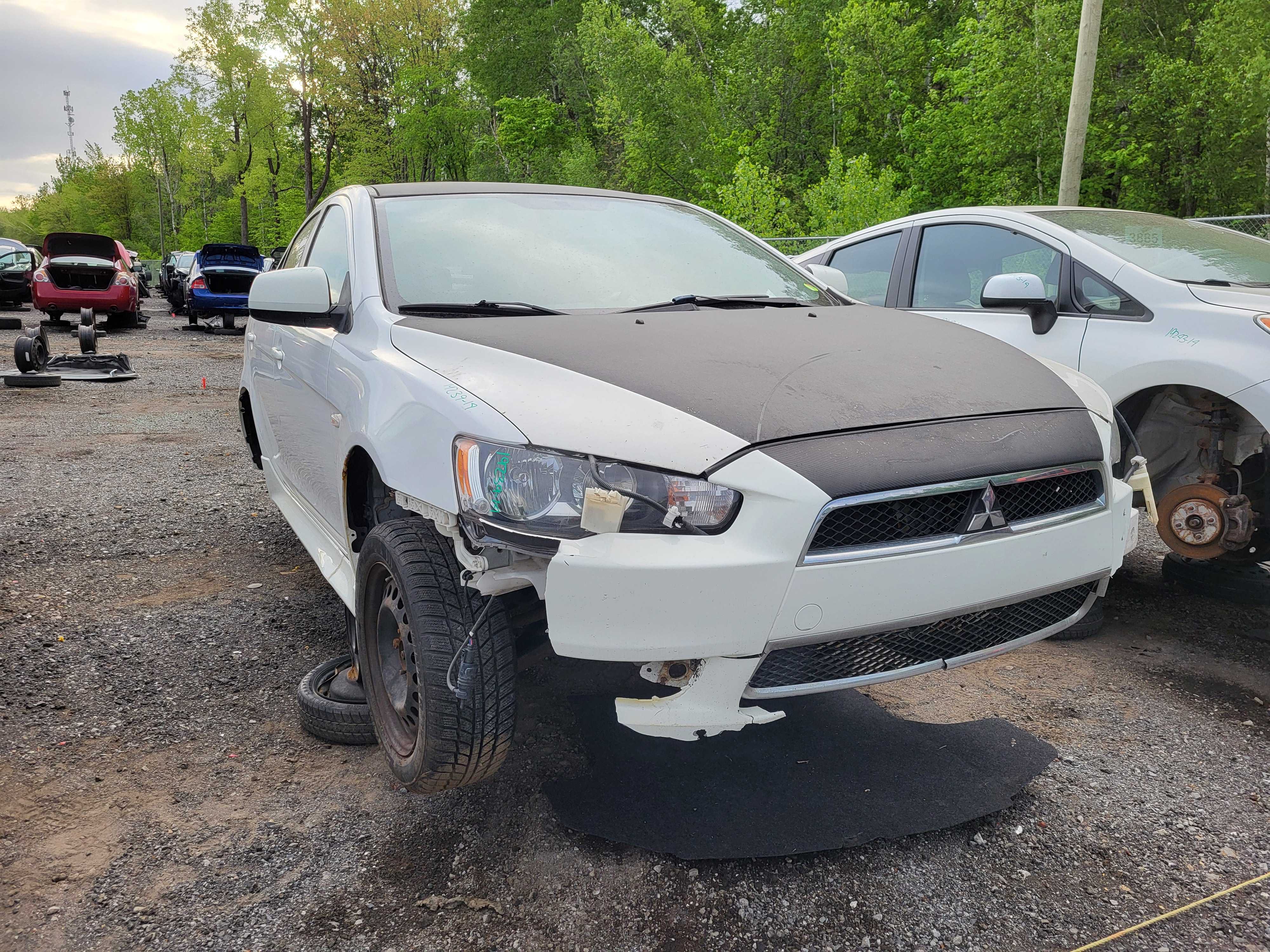 MITSUBISHI LANCER 2014