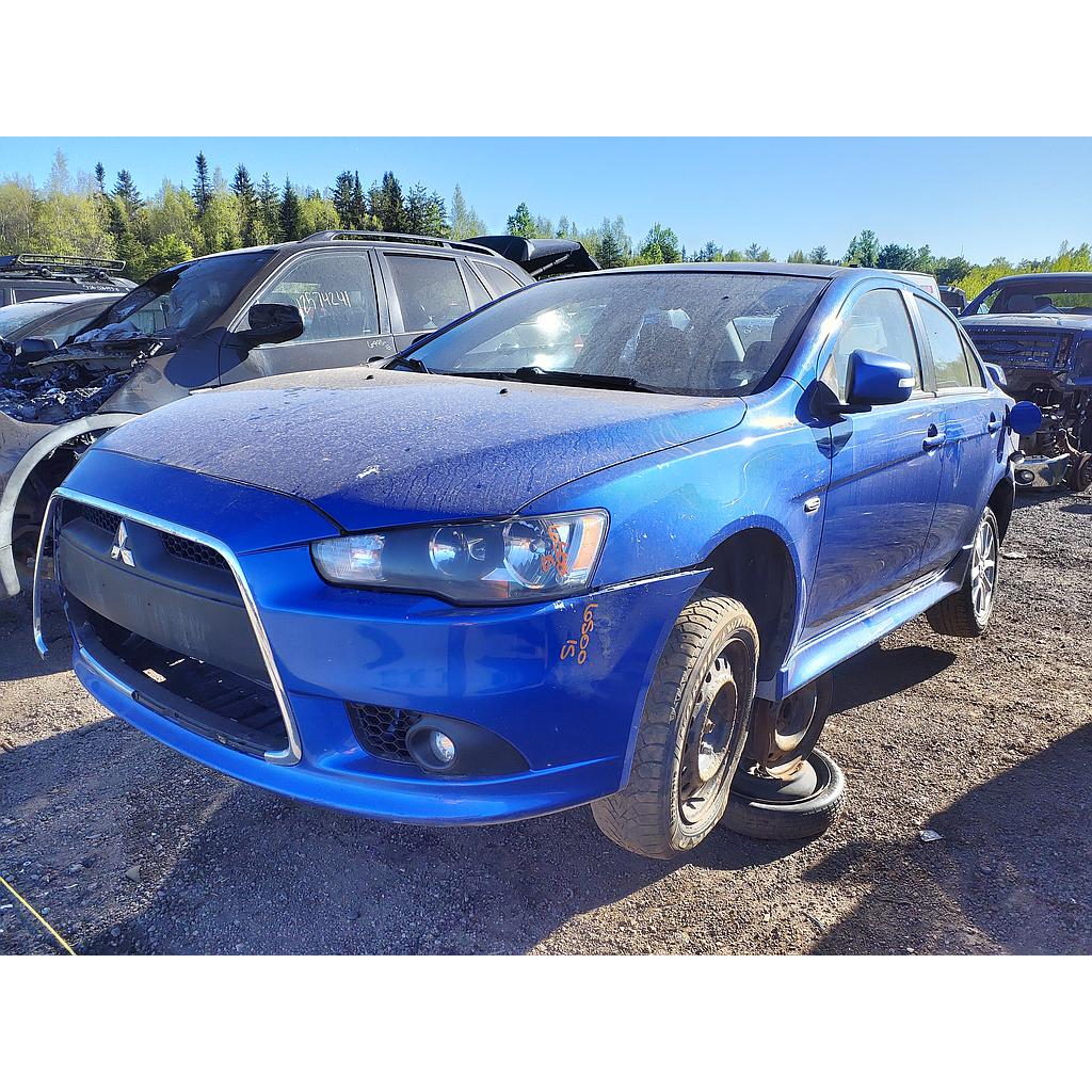 MITSUBISHI LANCER 2015
