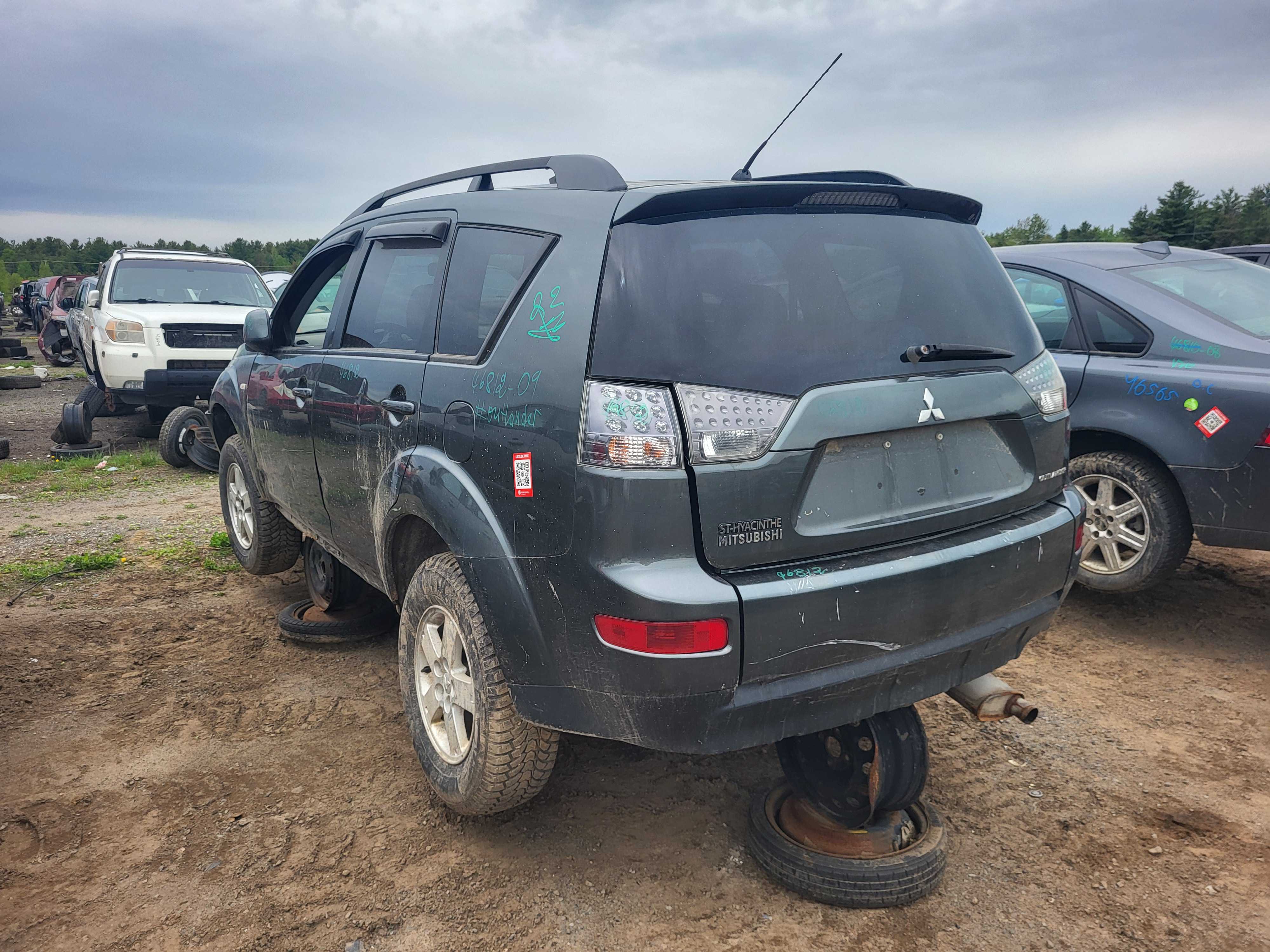 MITSUBISHI OUTLANDER 2009