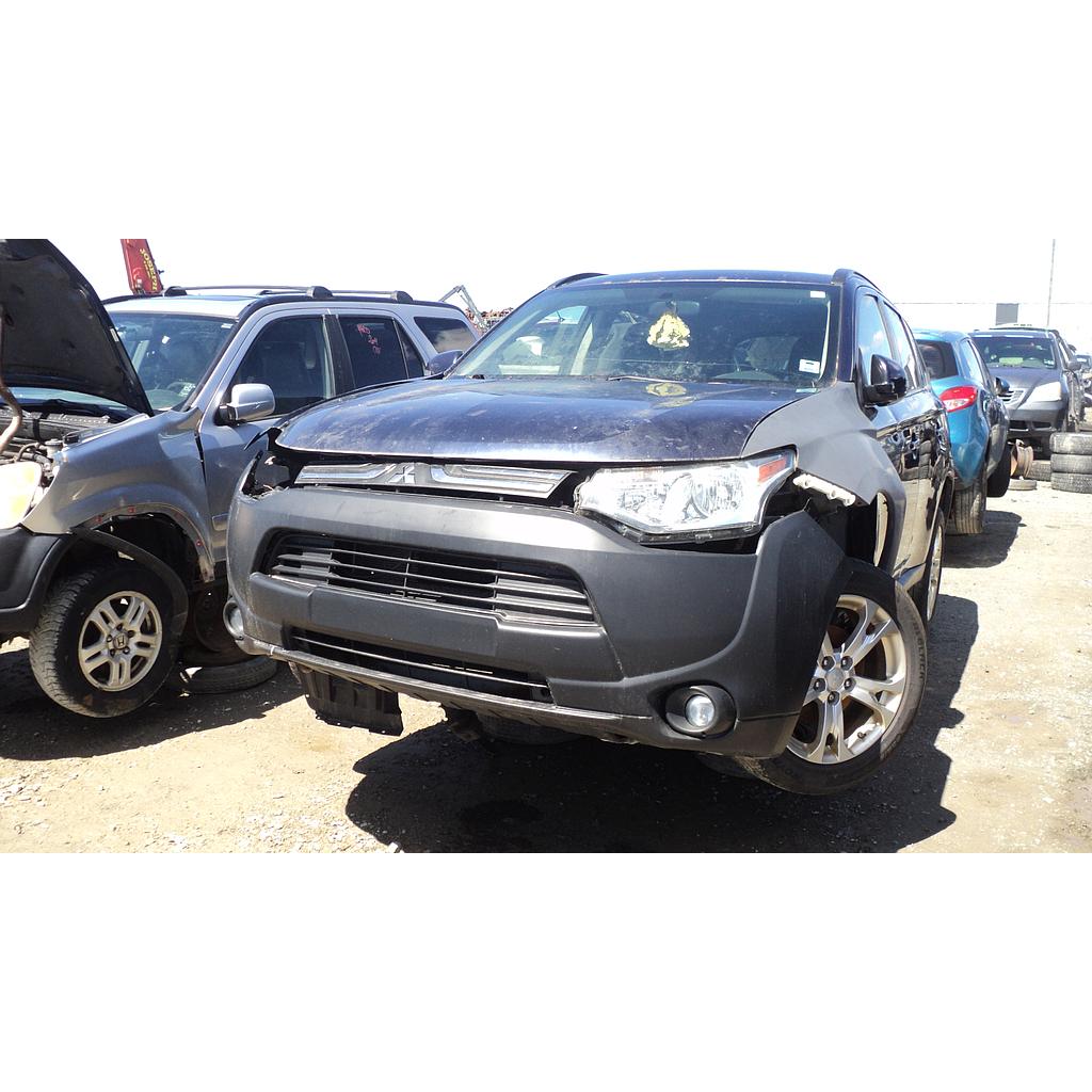 MITSUBISHI OUTLANDER 2014