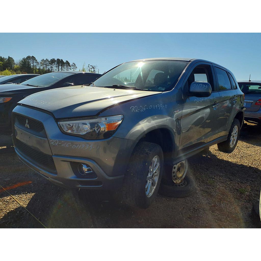 MITSUBISHI RVR 2011