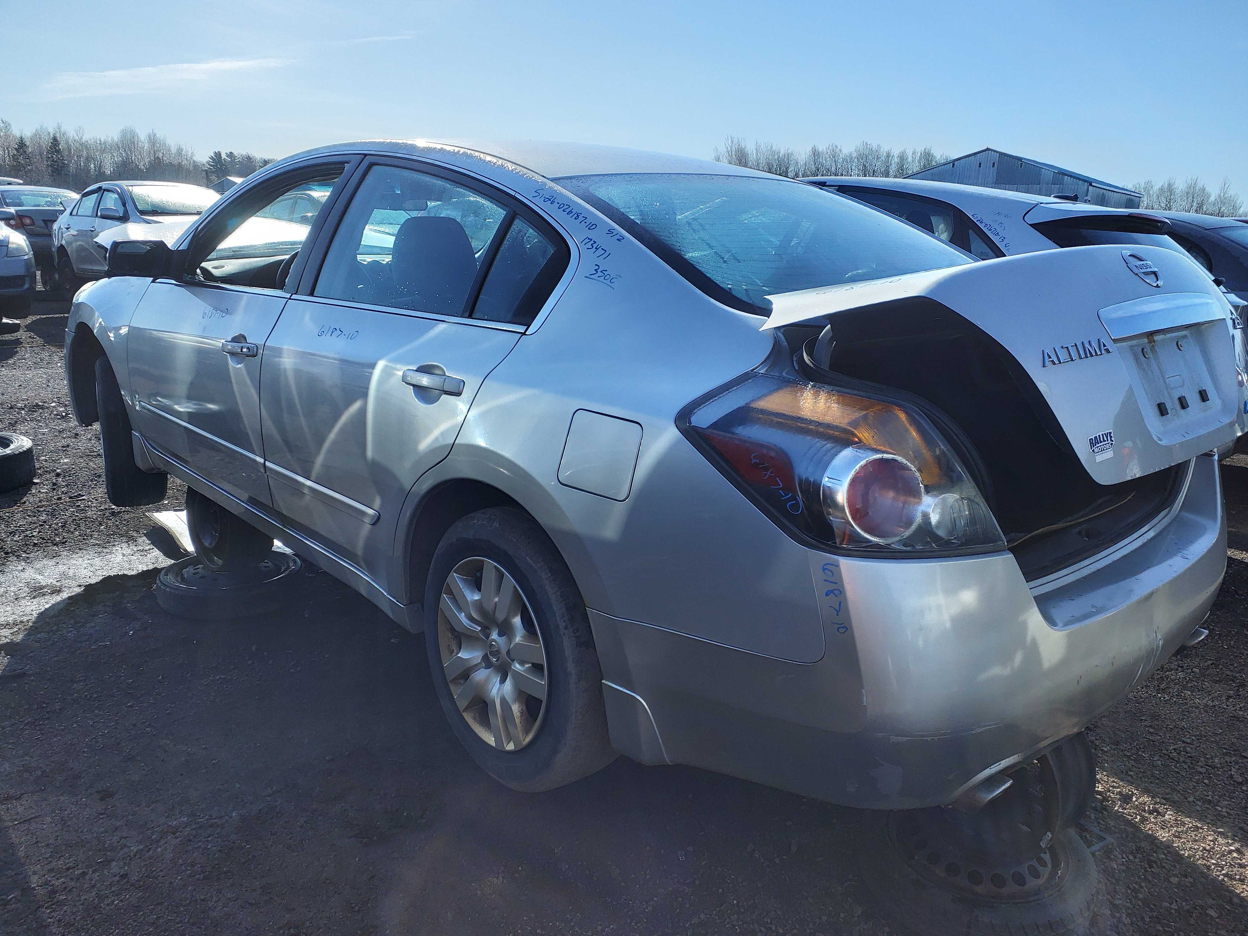 NISSAN ALTIMA 2010