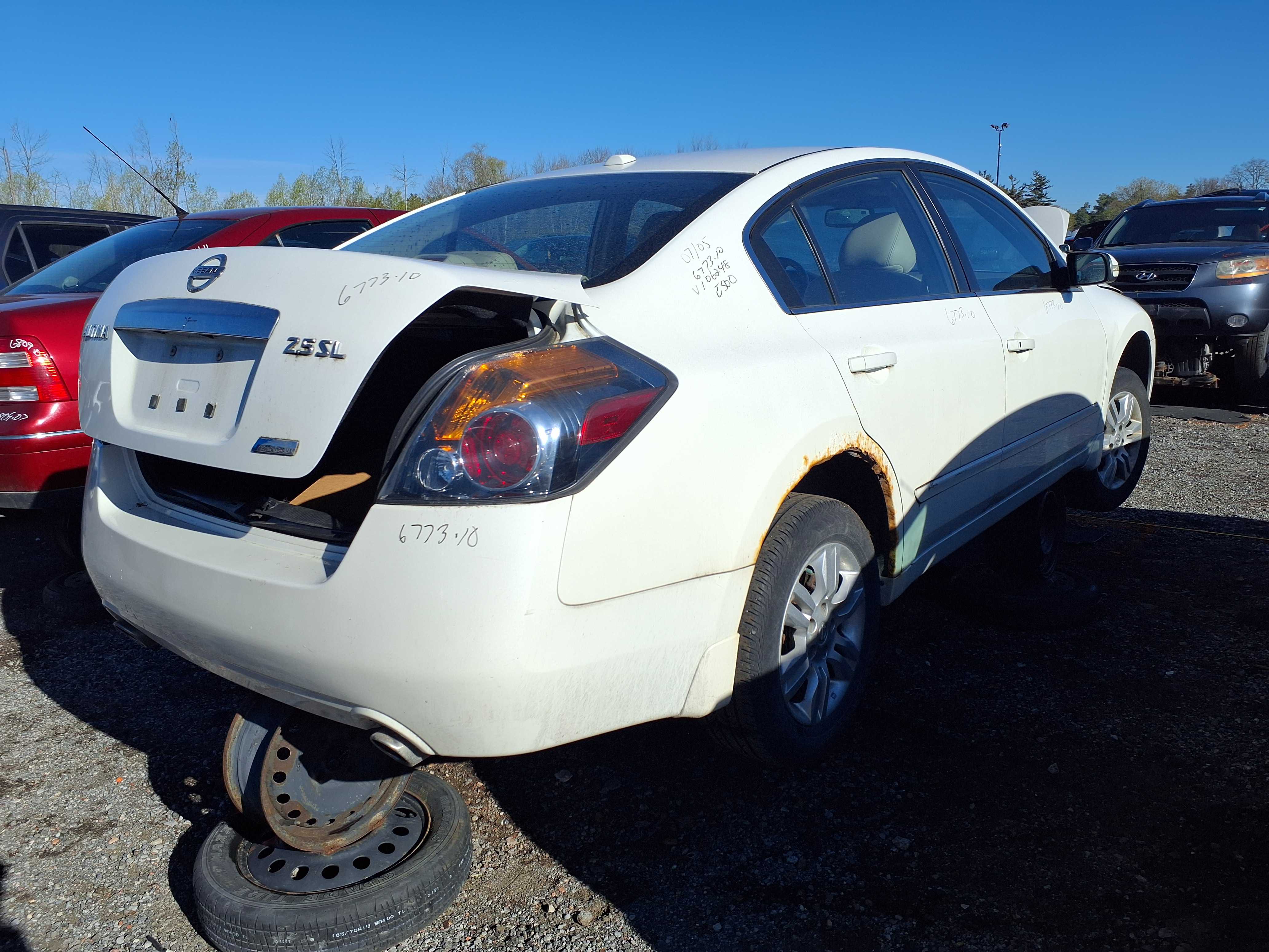 NISSAN ALTIMA 2010
