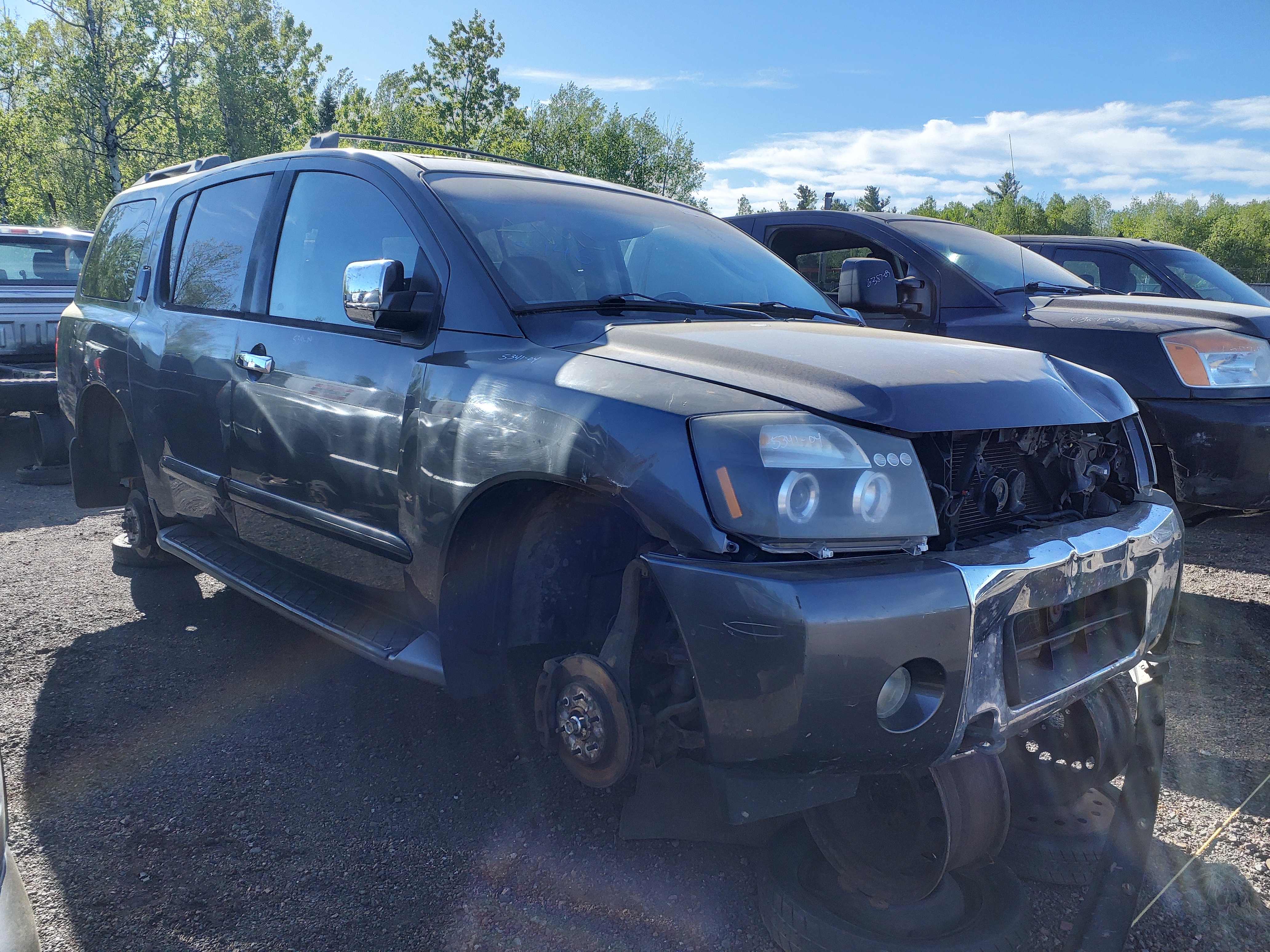NISSAN ARMADA 2004