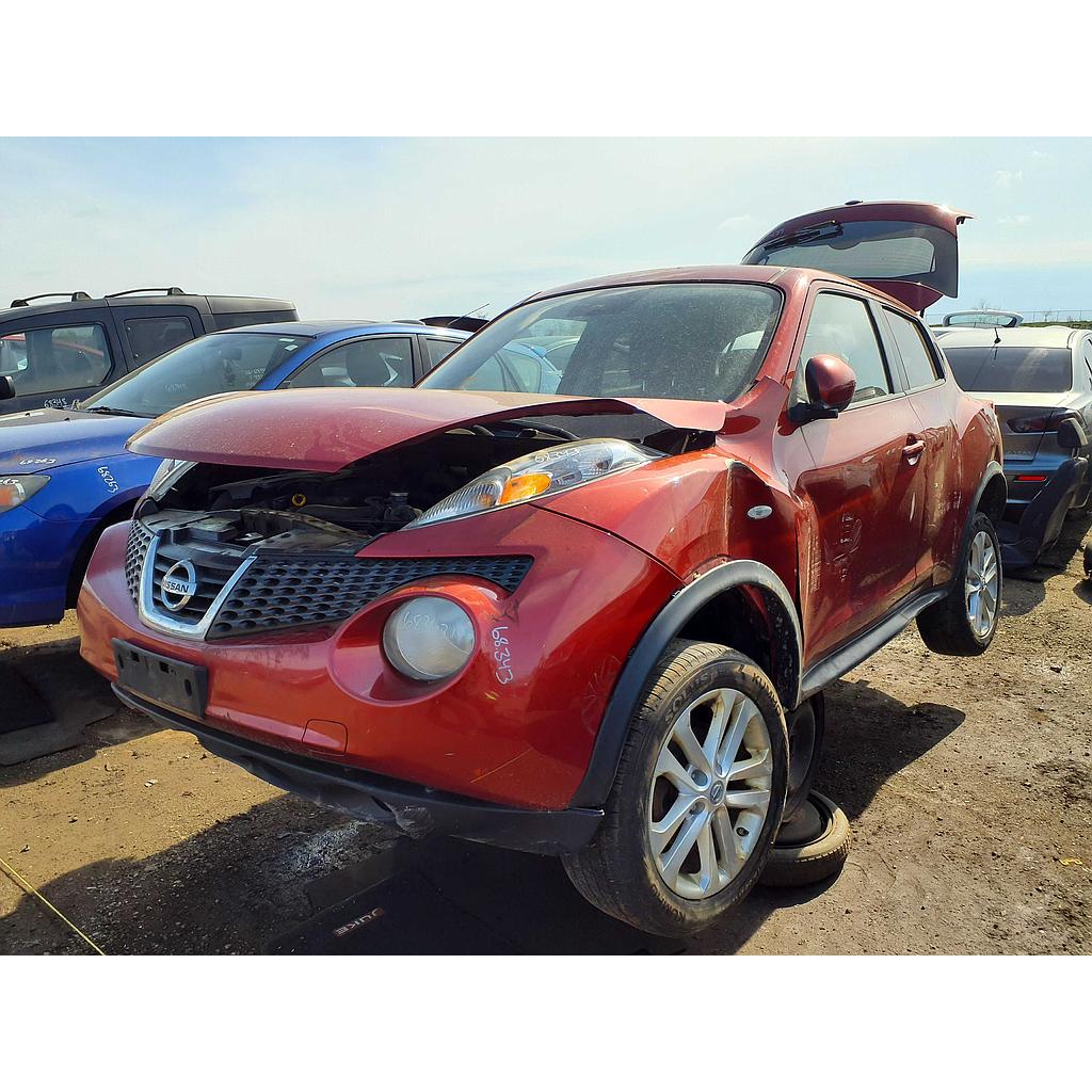NISSAN JUKE 2013
