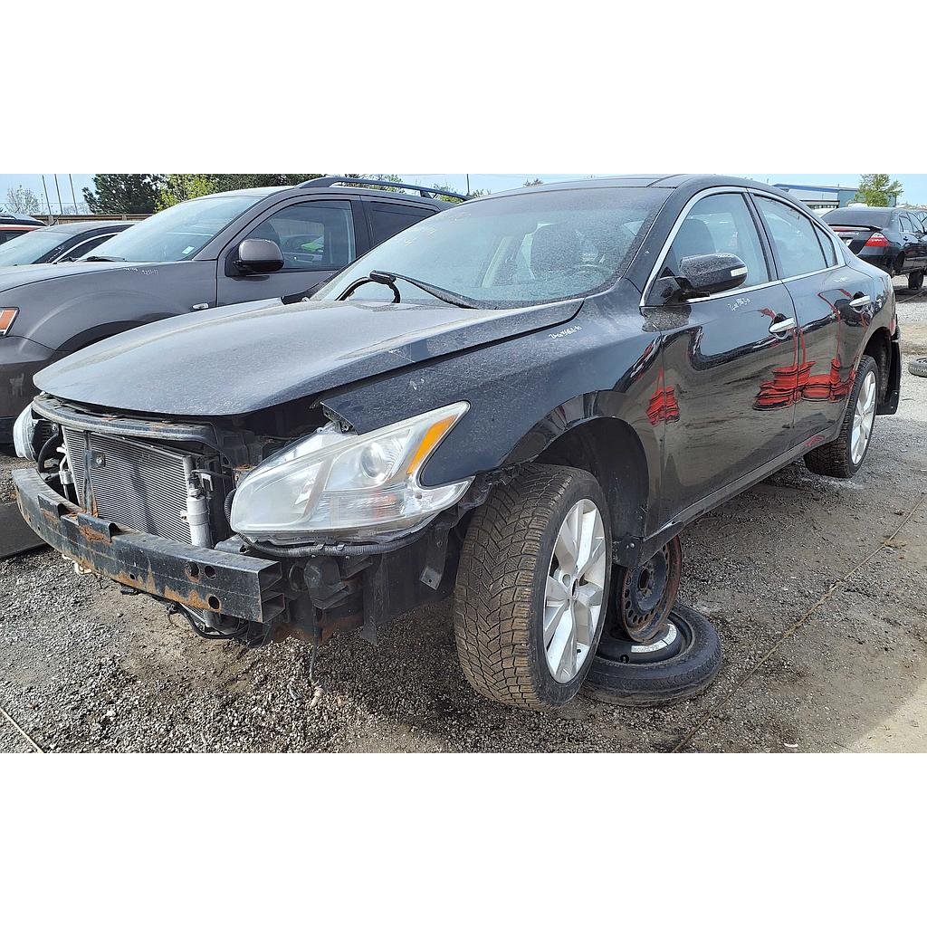 NISSAN MAXIMA 2010
