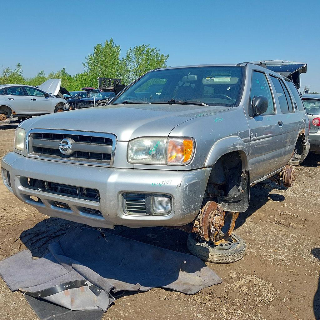 NISSAN PATHFINDER 2002