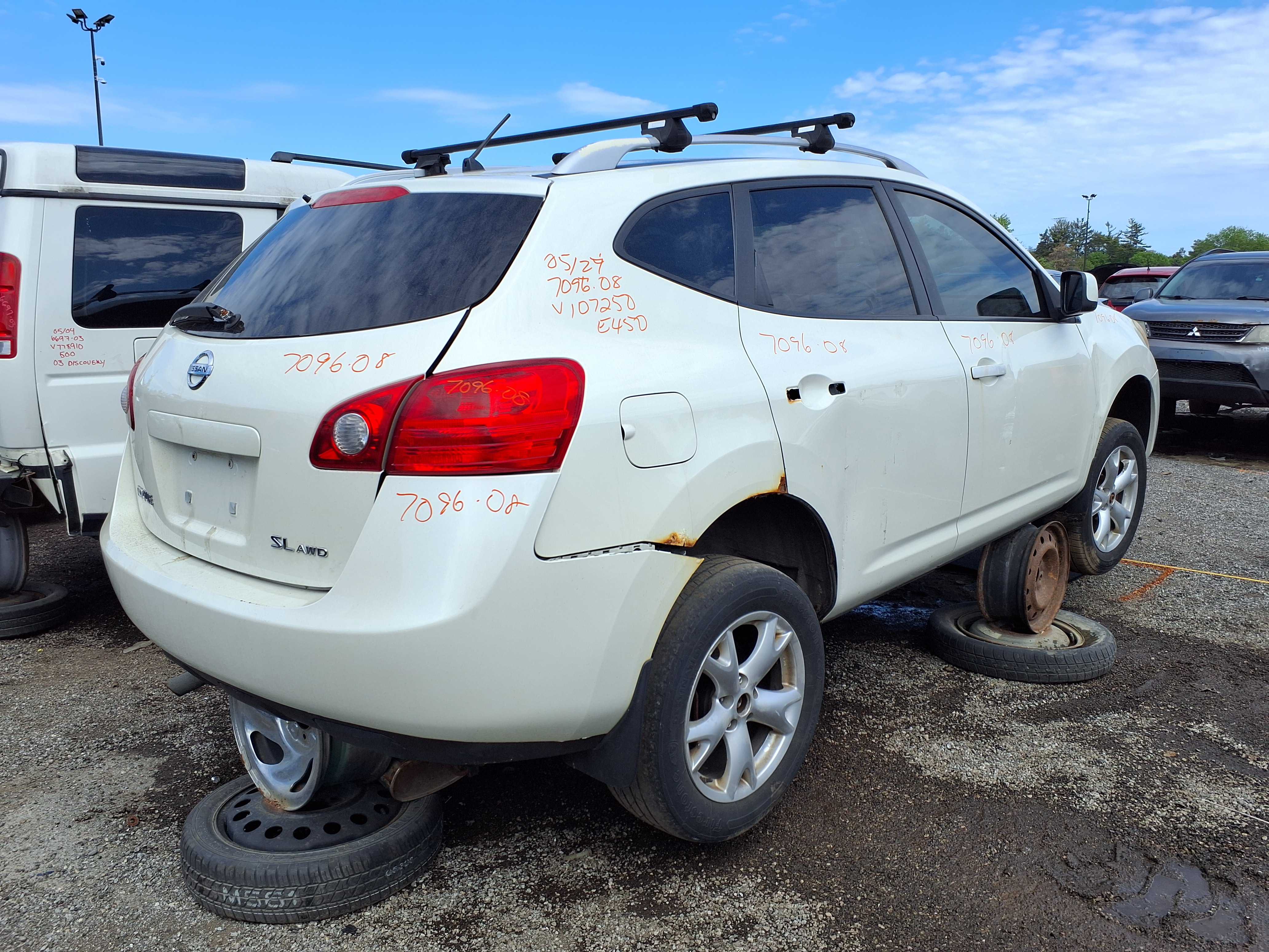 NISSAN ROGUE 2008
