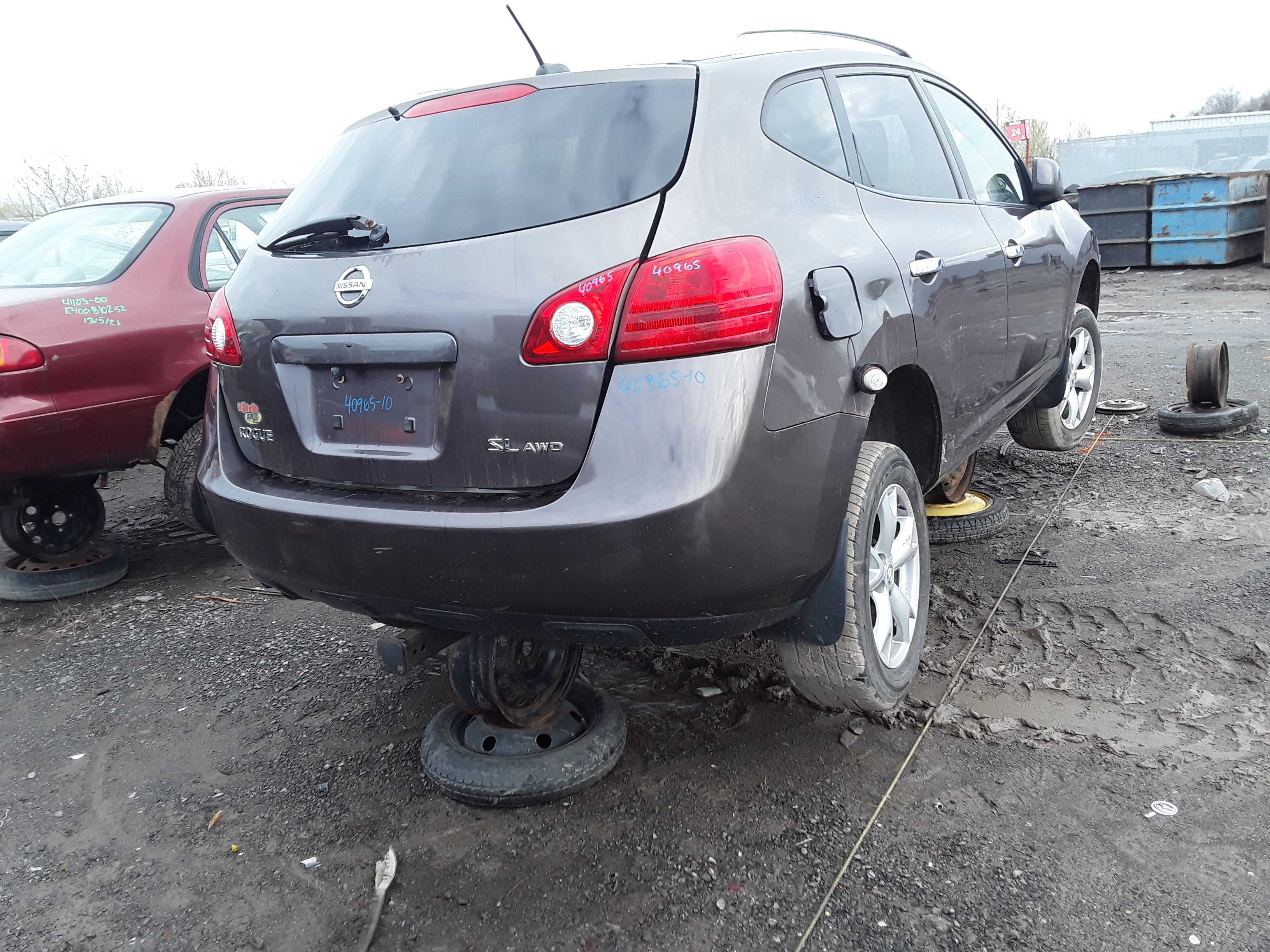 NISSAN ROGUE 2010