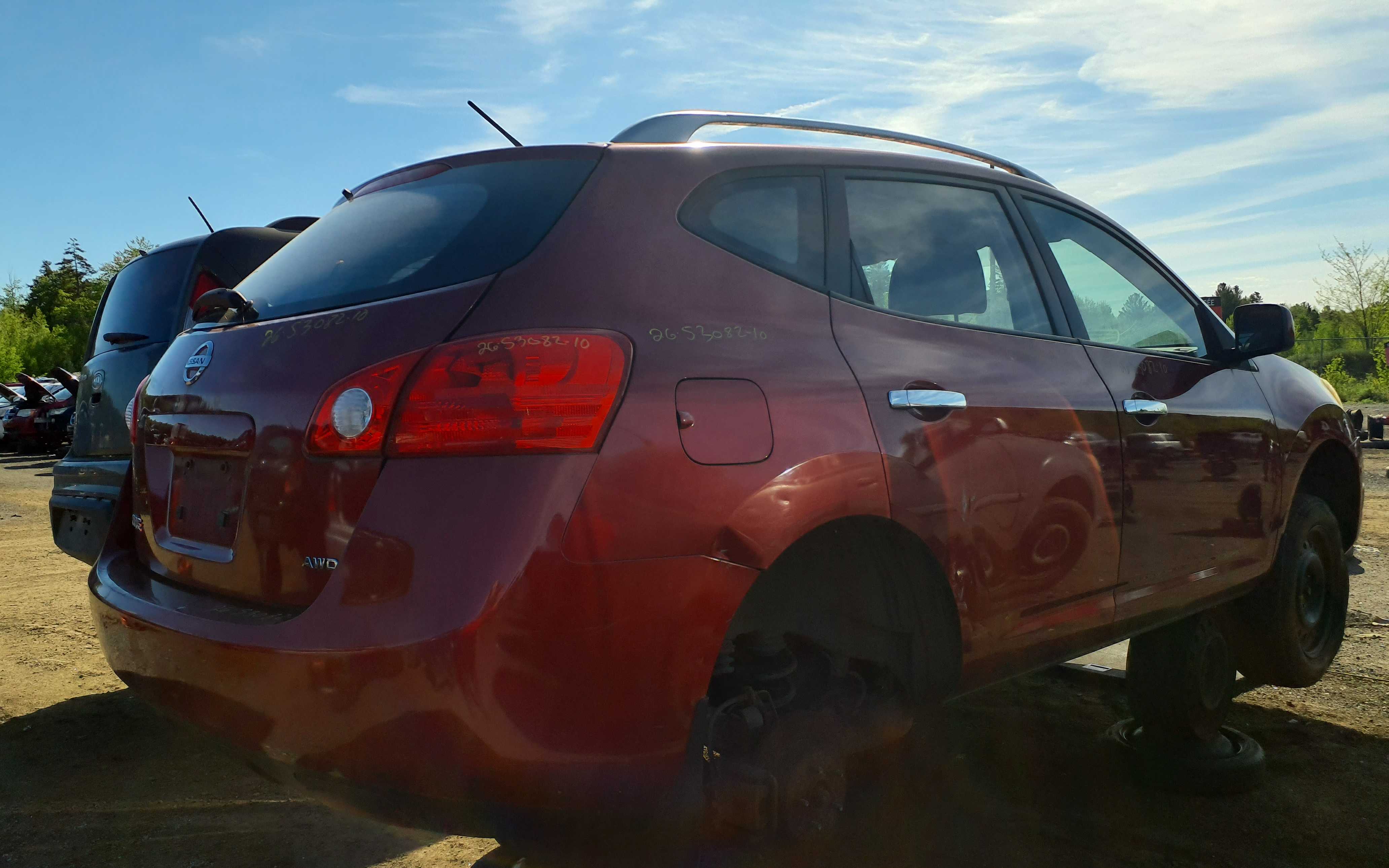 NISSAN ROGUE 2010