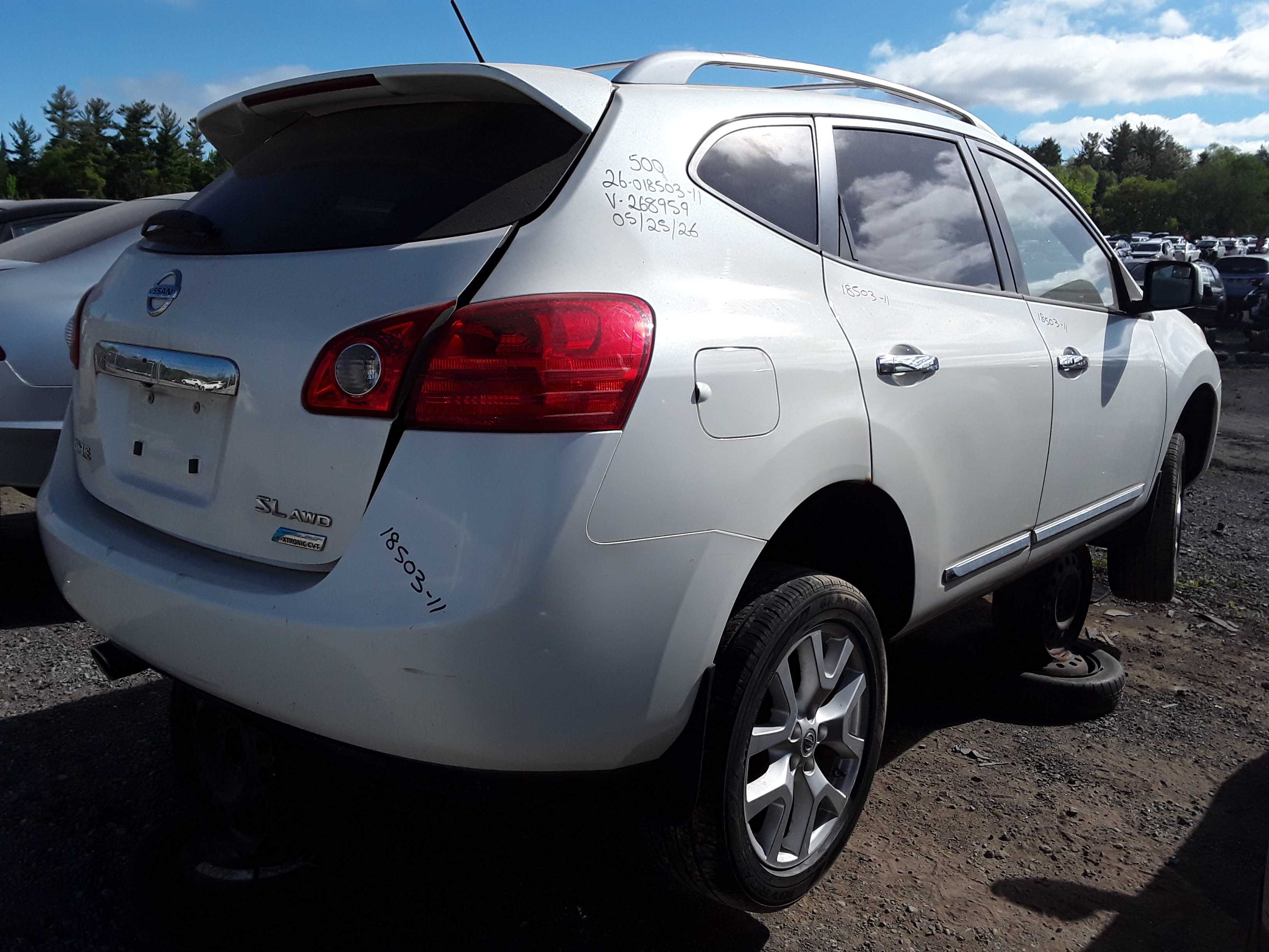 NISSAN ROGUE 2011