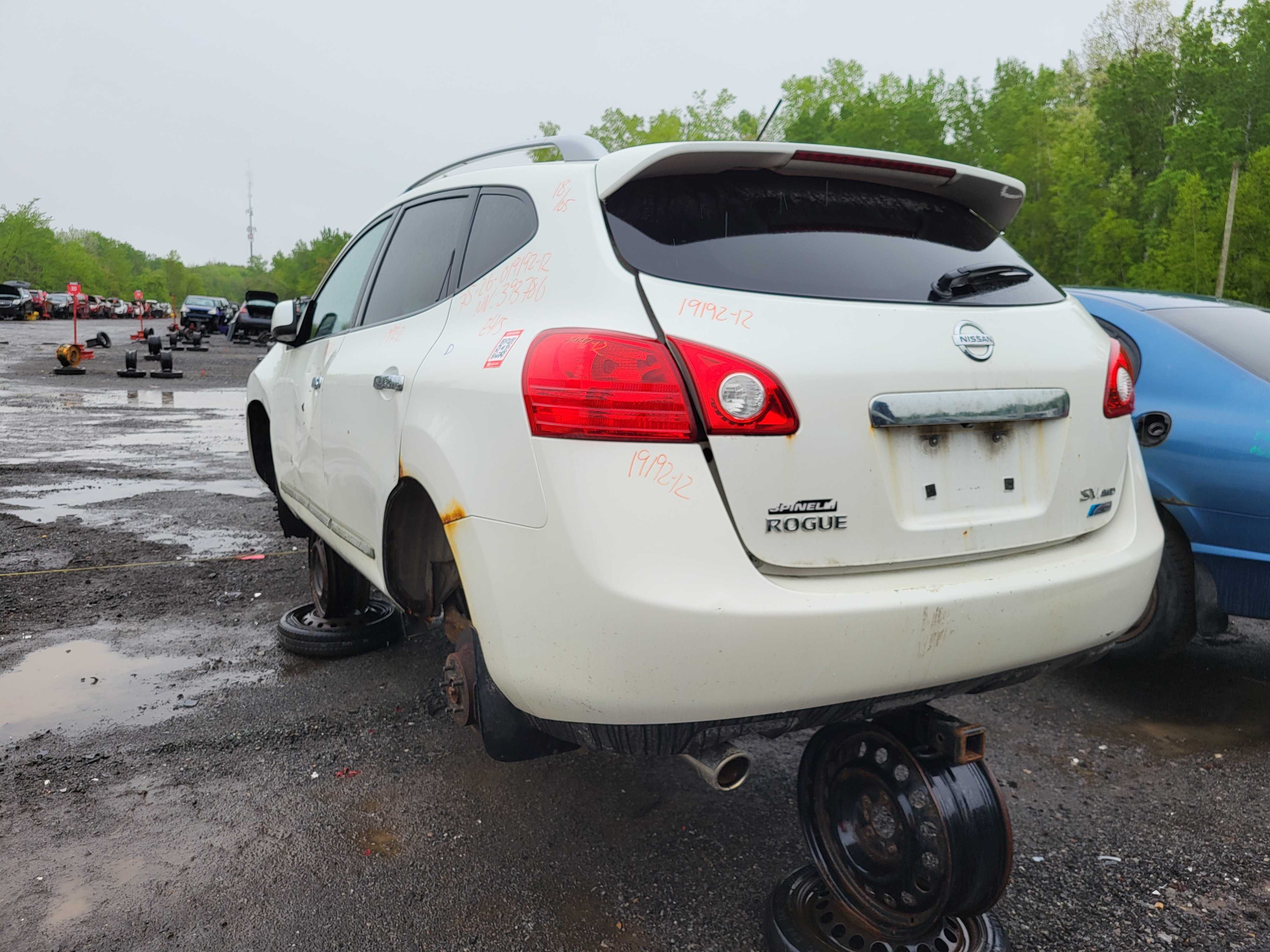 NISSAN ROGUE 2012