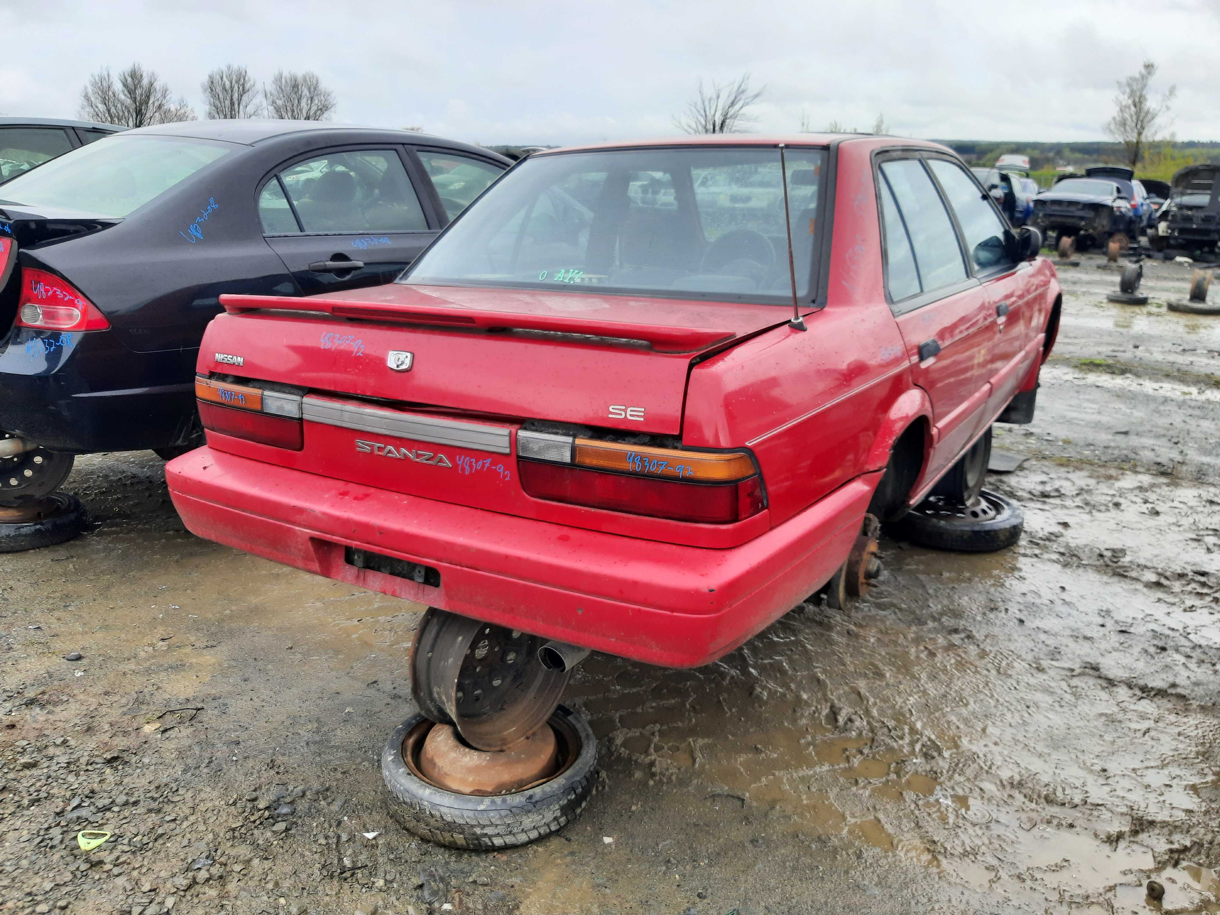 NISSAN STANZA 1992