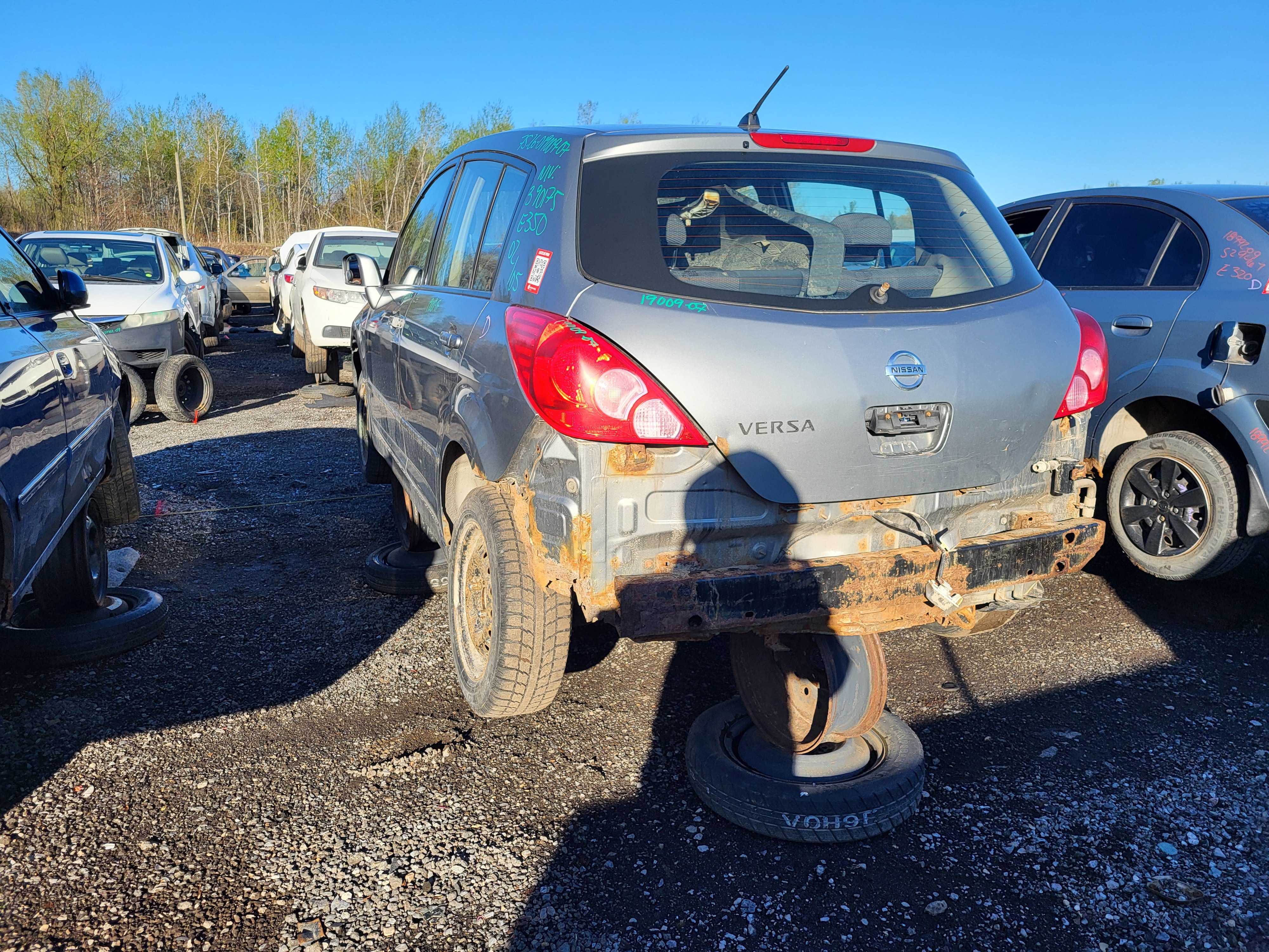 NISSAN VERSA 2007