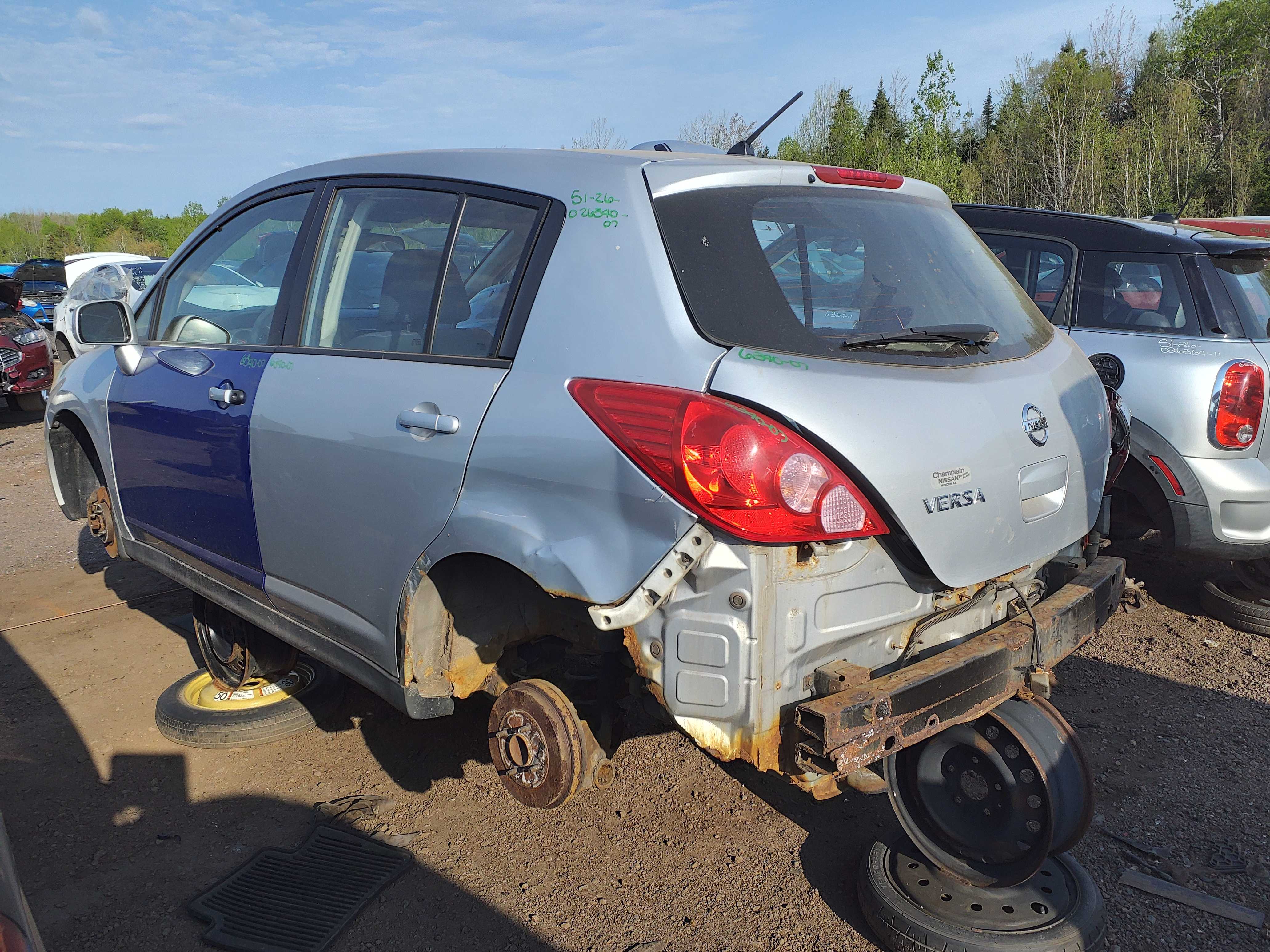 NISSAN VERSA 2007