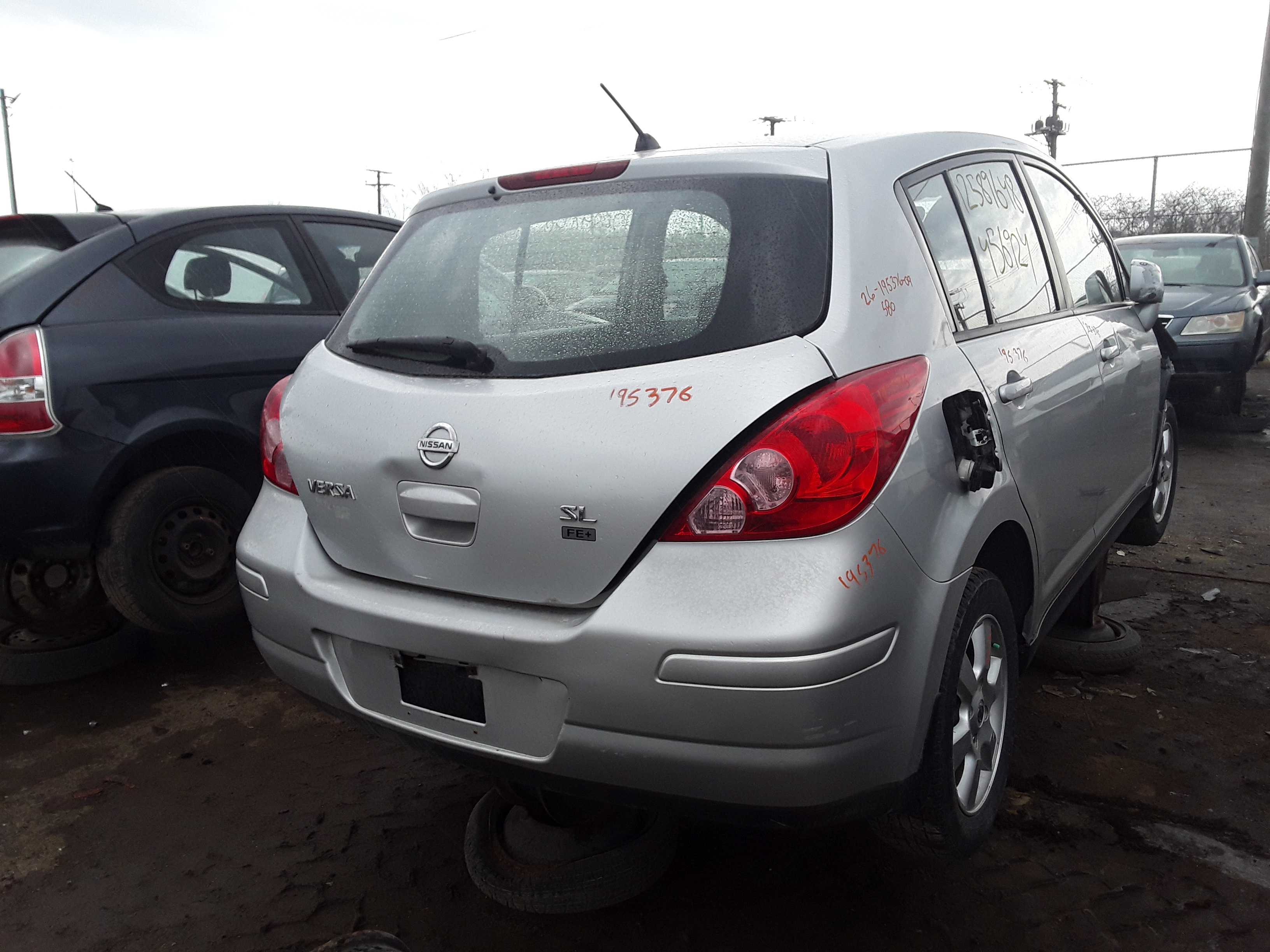NISSAN VERSA 2009