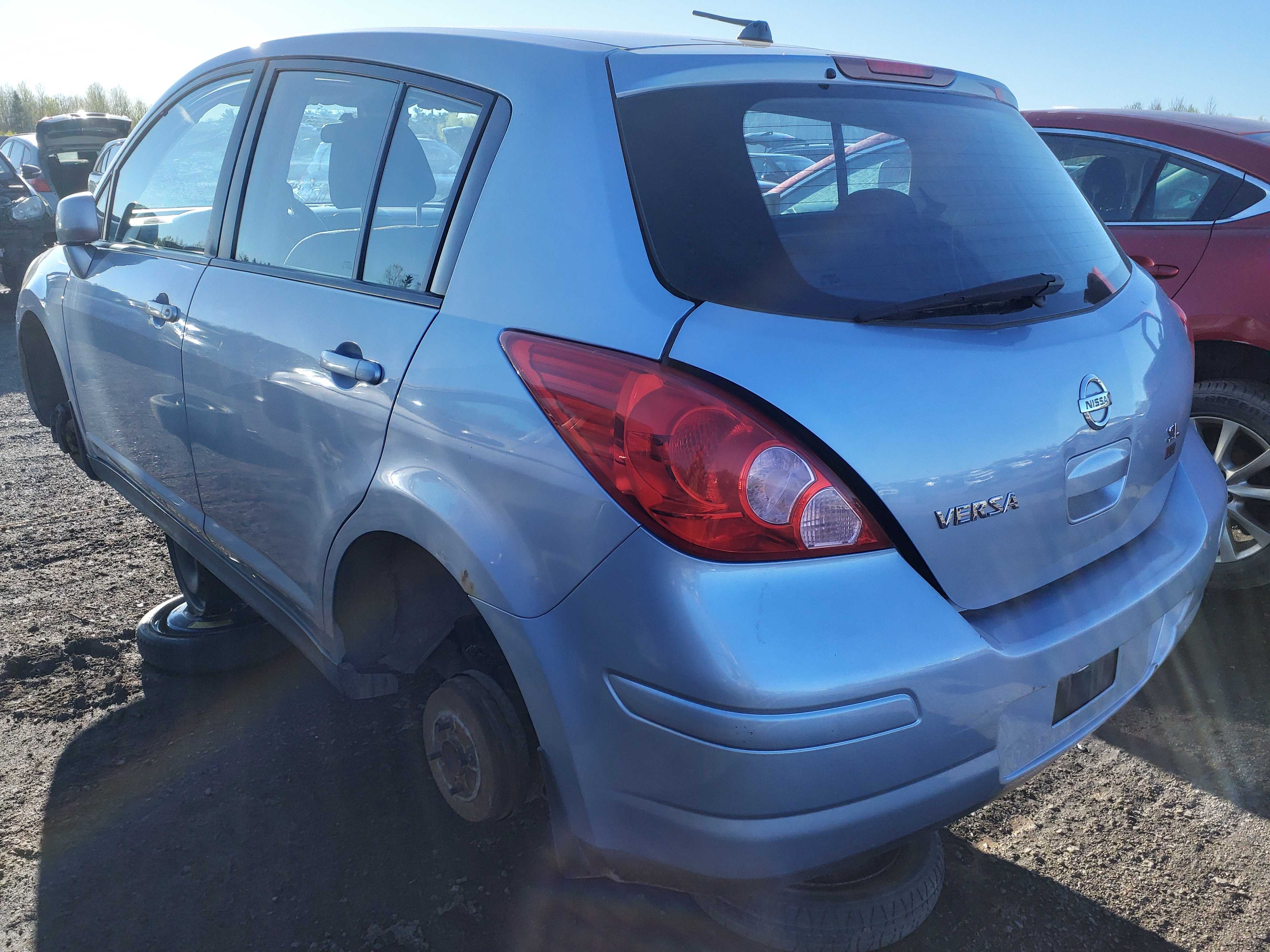 NISSAN VERSA 2009