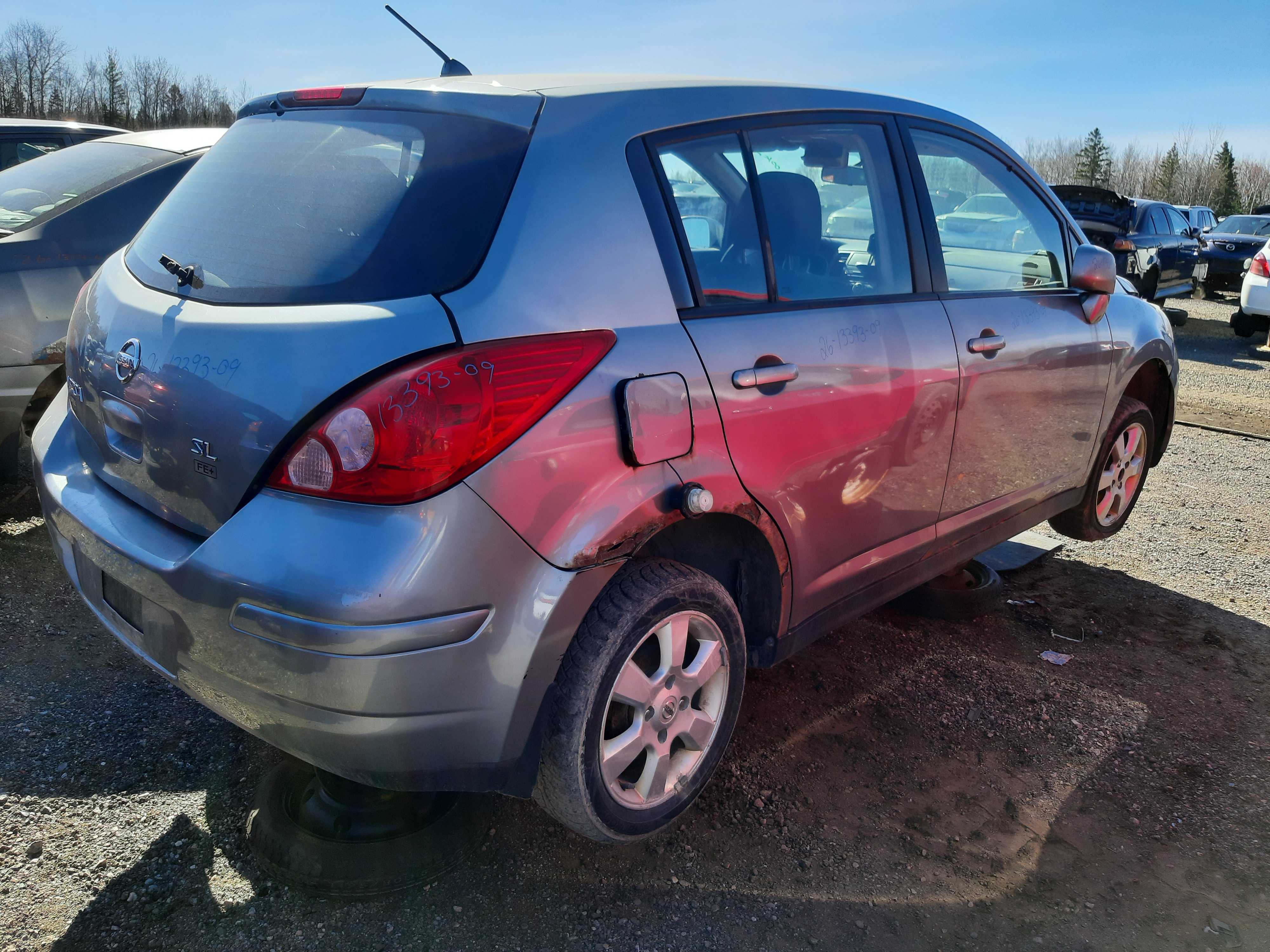 NISSAN VERSA 2009