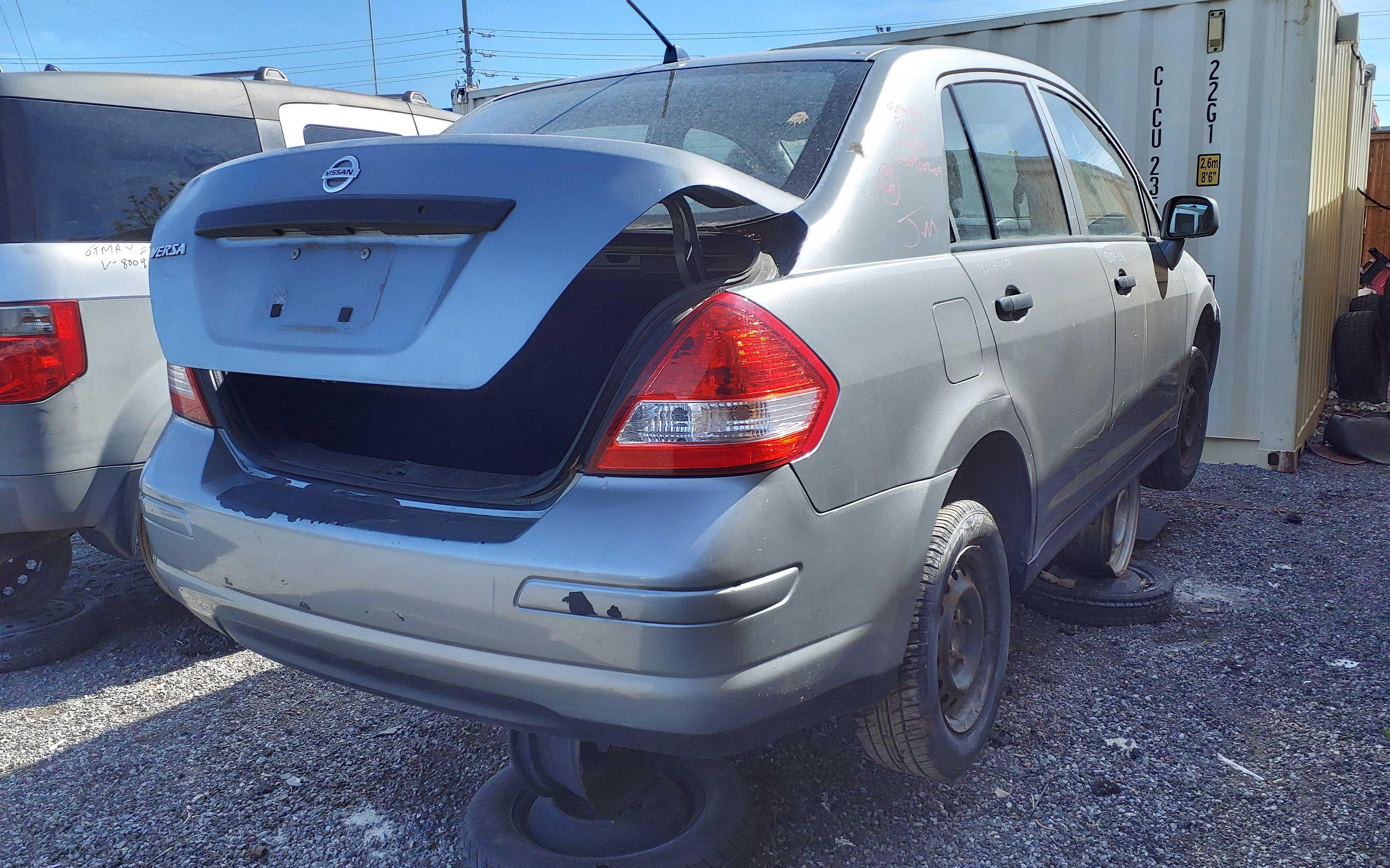 NISSAN VERSA 2009