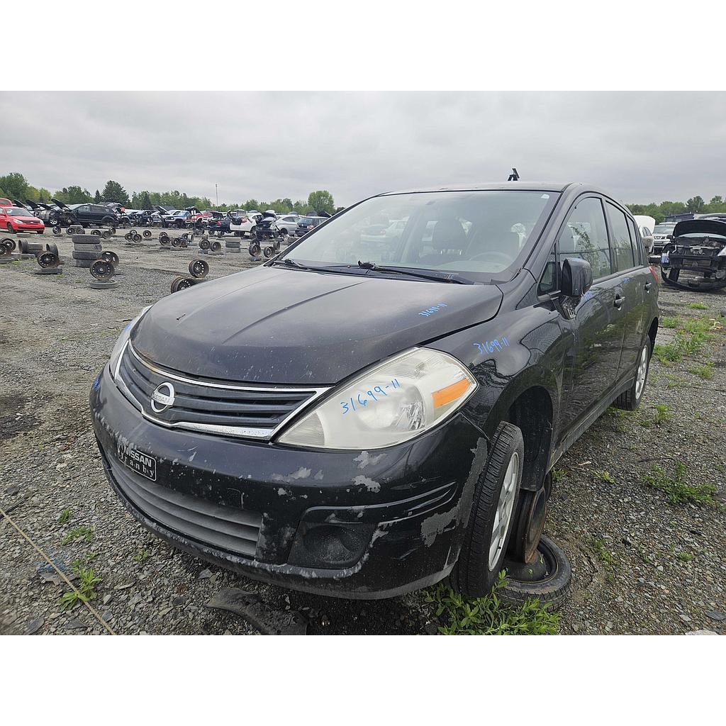 NISSAN VERSA 2011