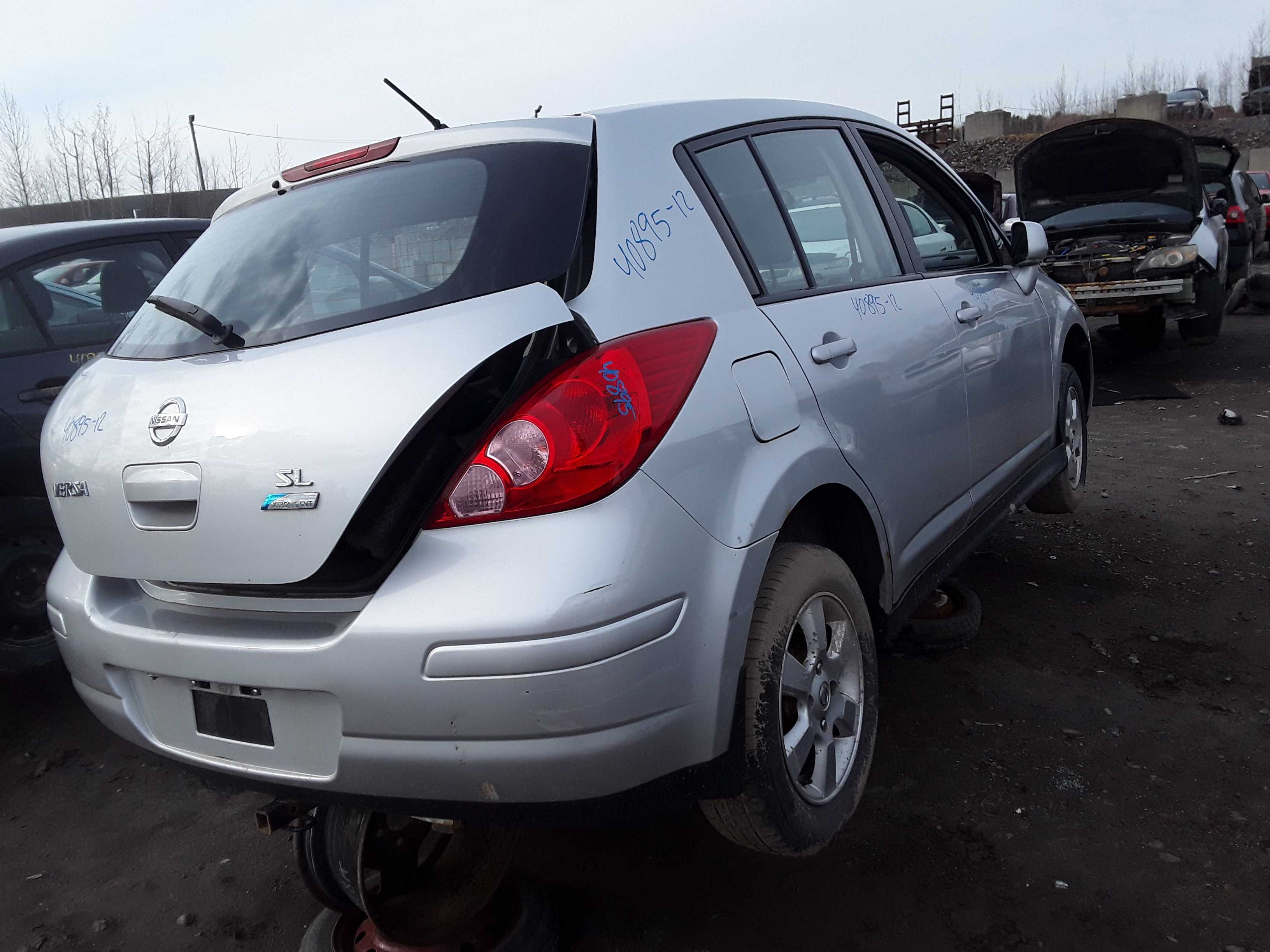 NISSAN VERSA 2012