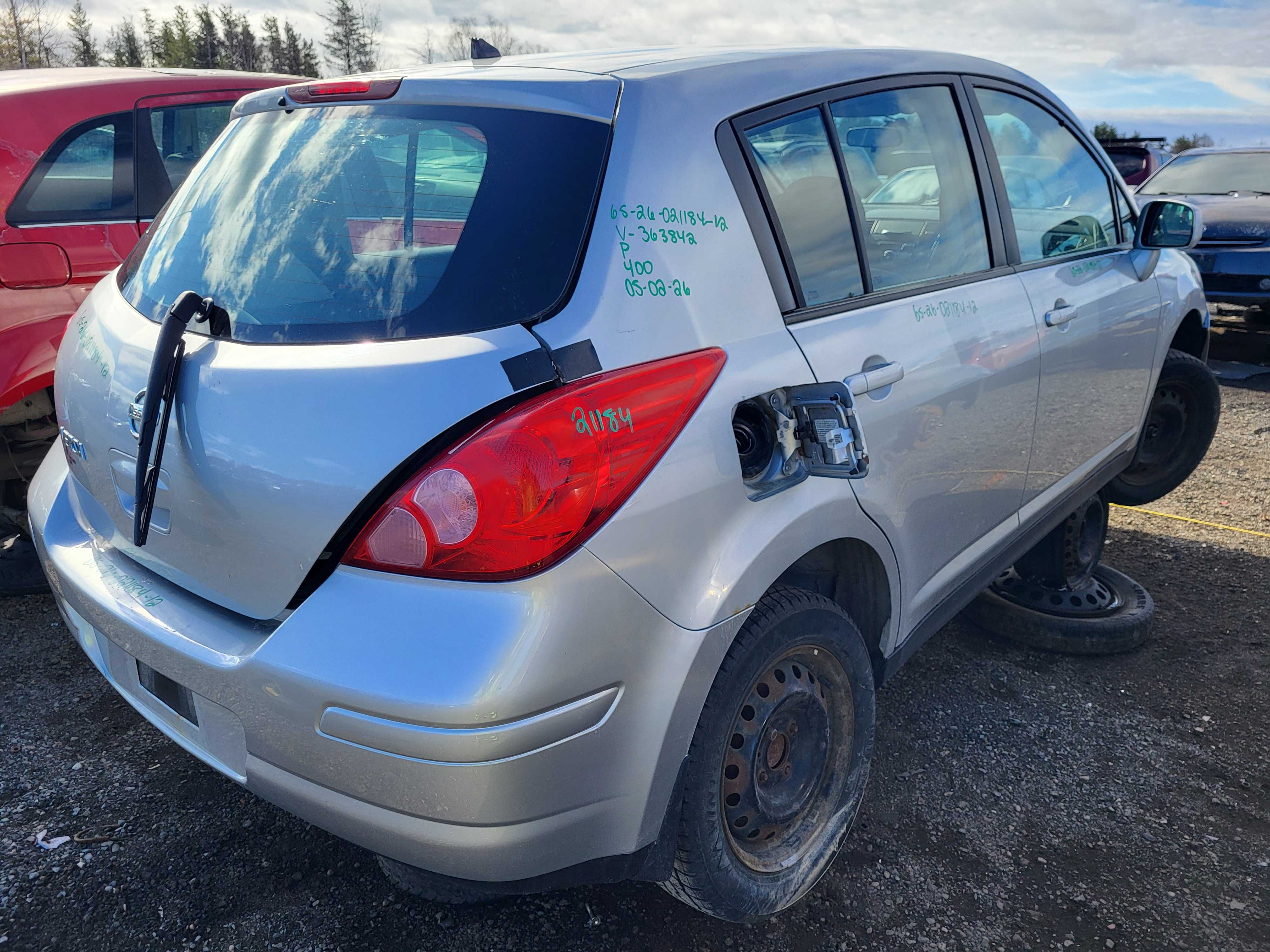 NISSAN VERSA 2012
