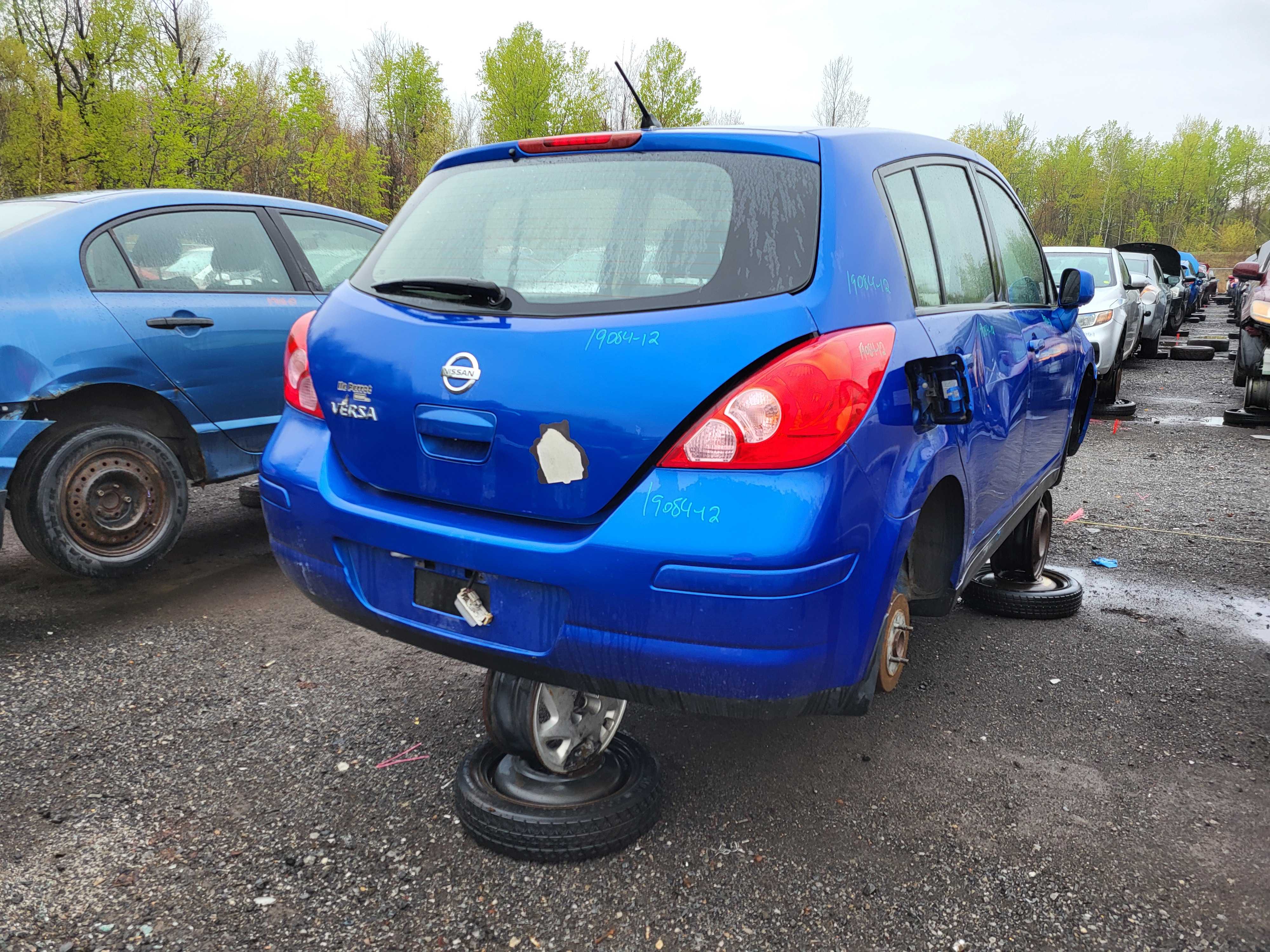 NISSAN VERSA 2012