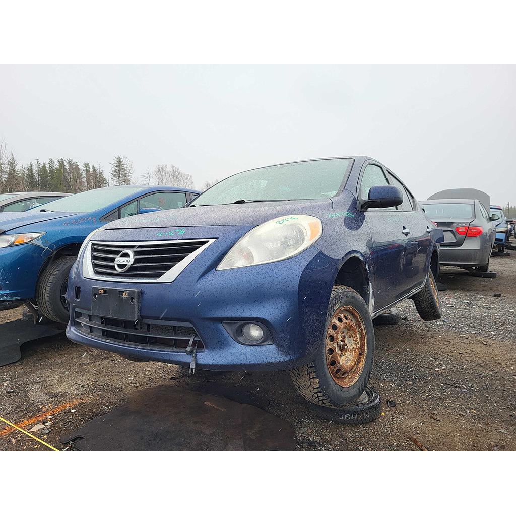 NISSAN VERSA 2013
