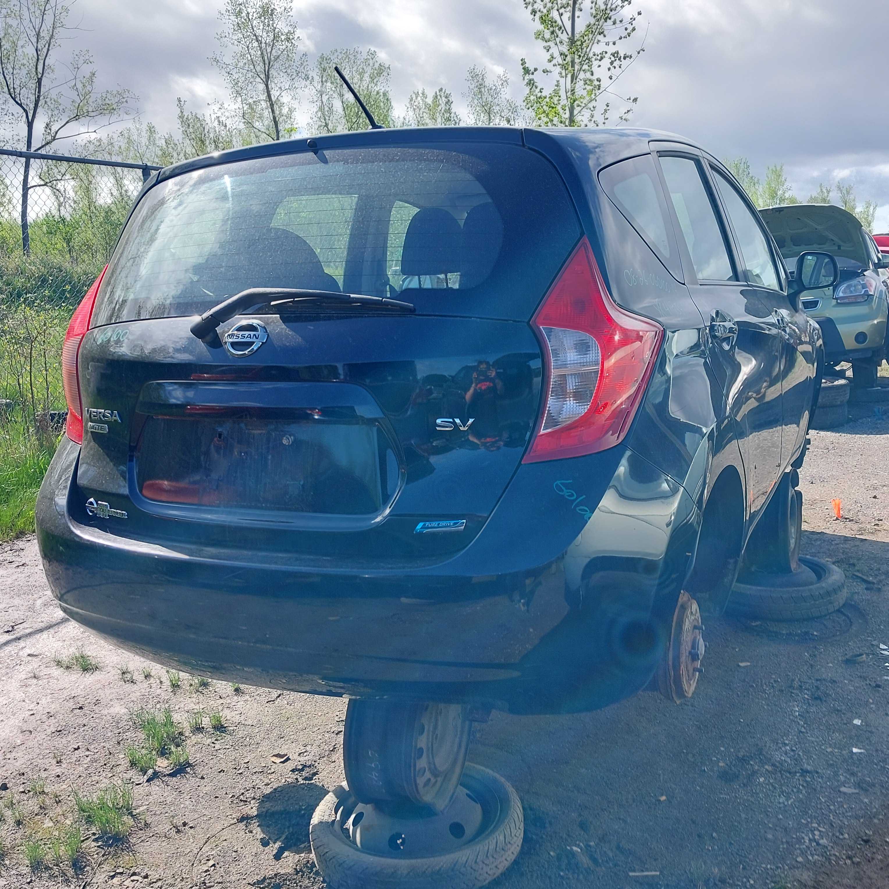 NISSAN VERSA 2014