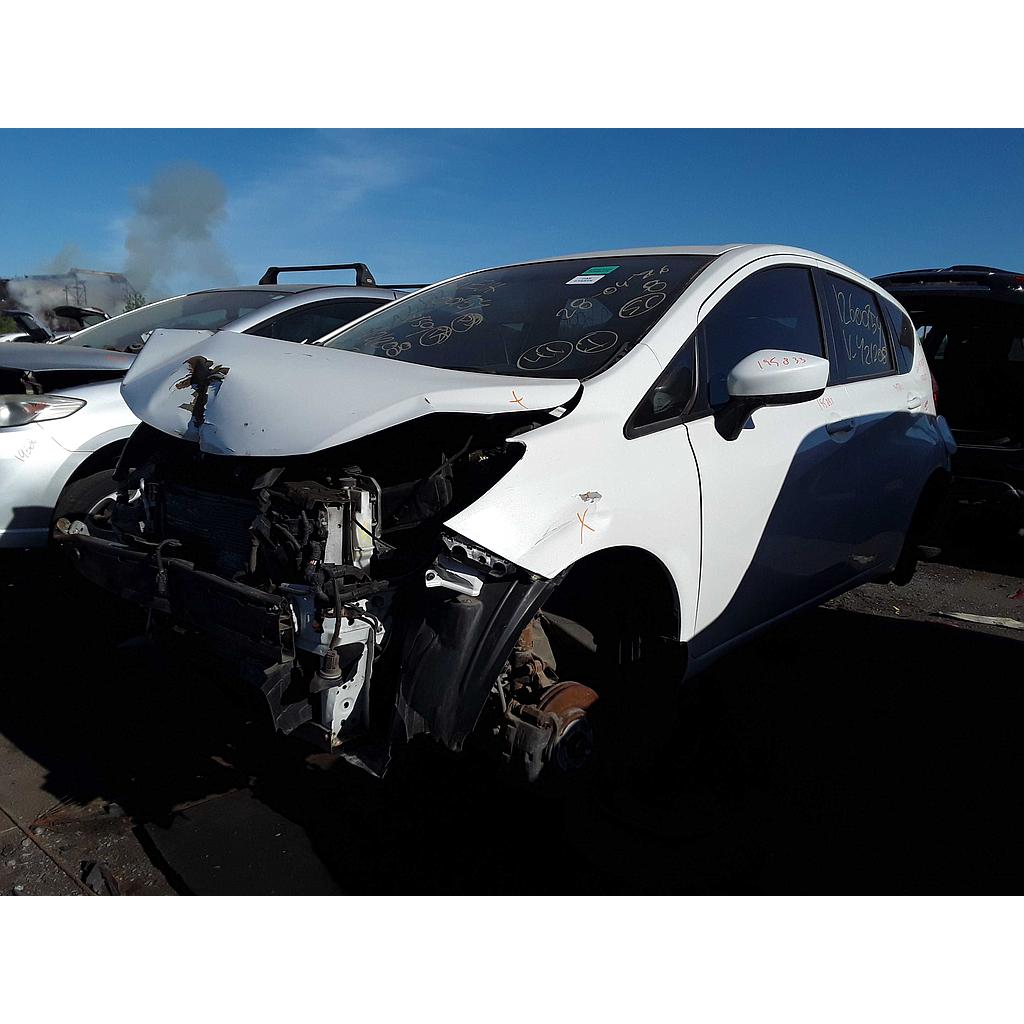 NISSAN VERSA 2015