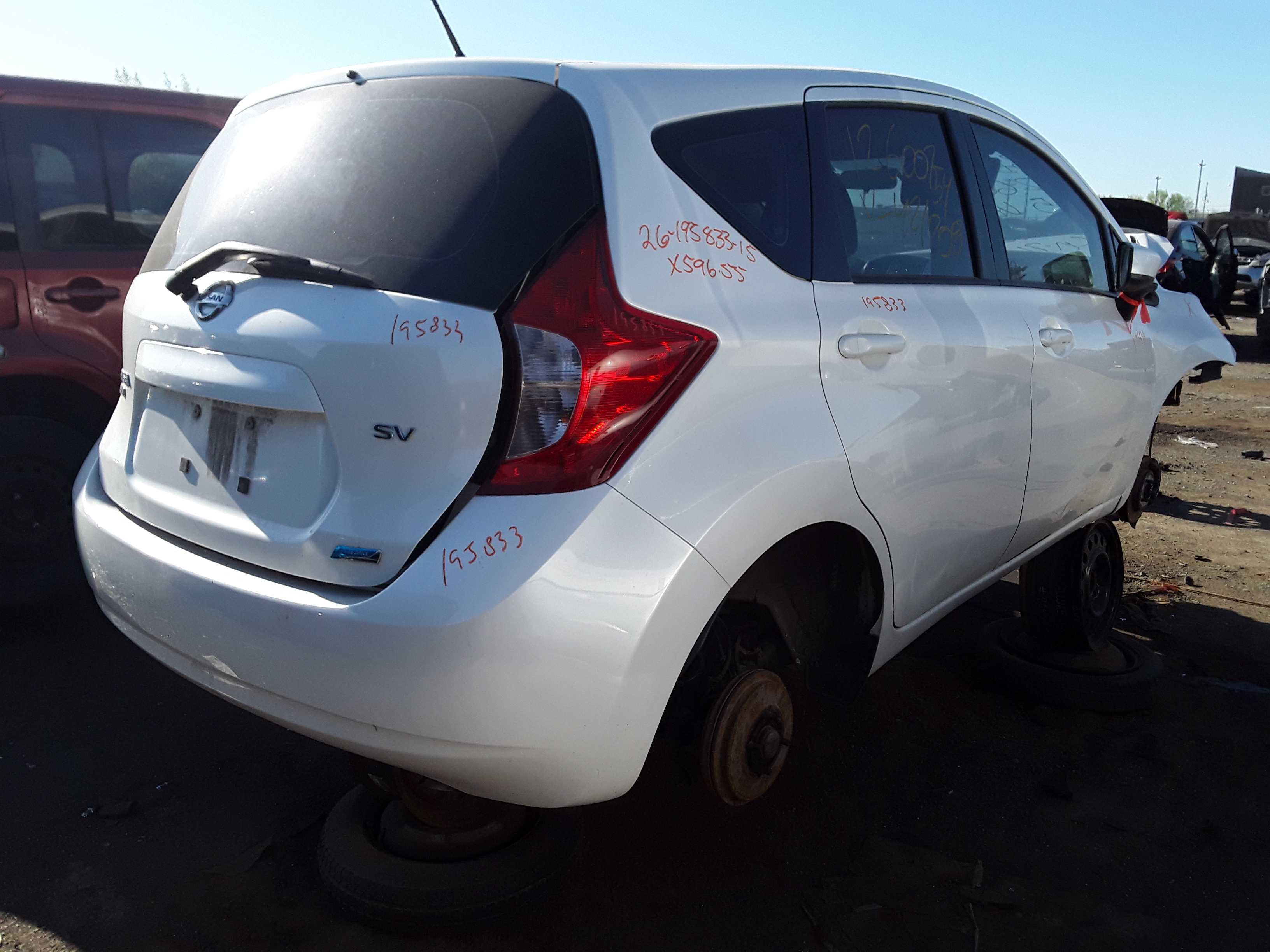 NISSAN VERSA 2015