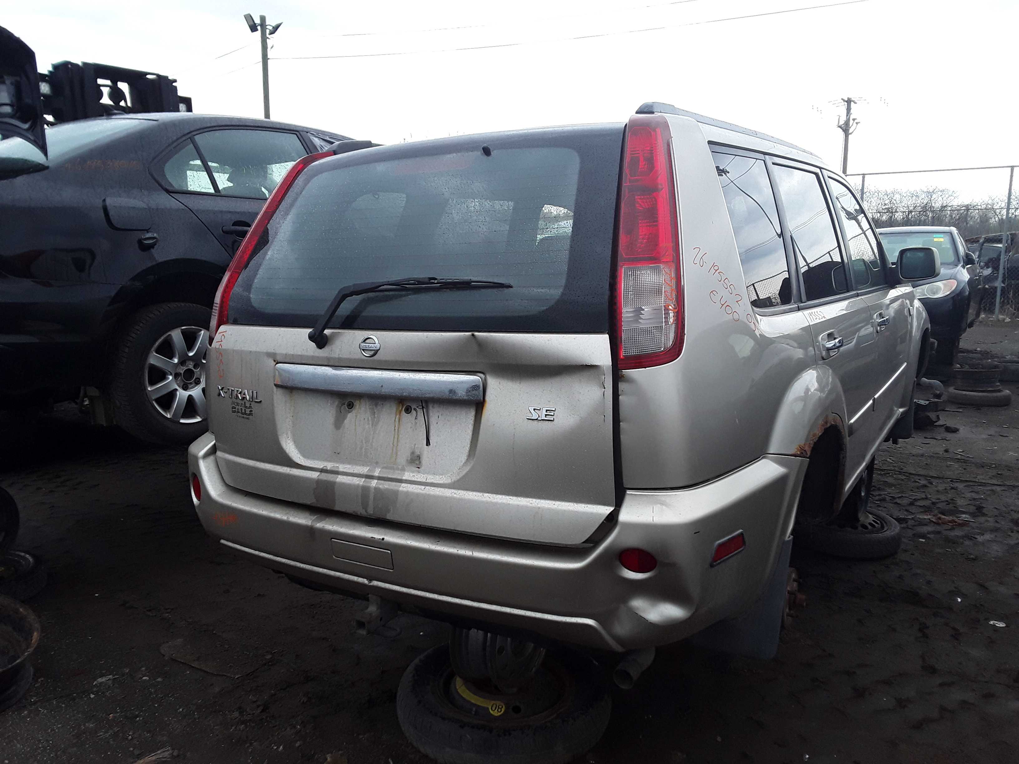 NISSAN X-TRAIL 2005