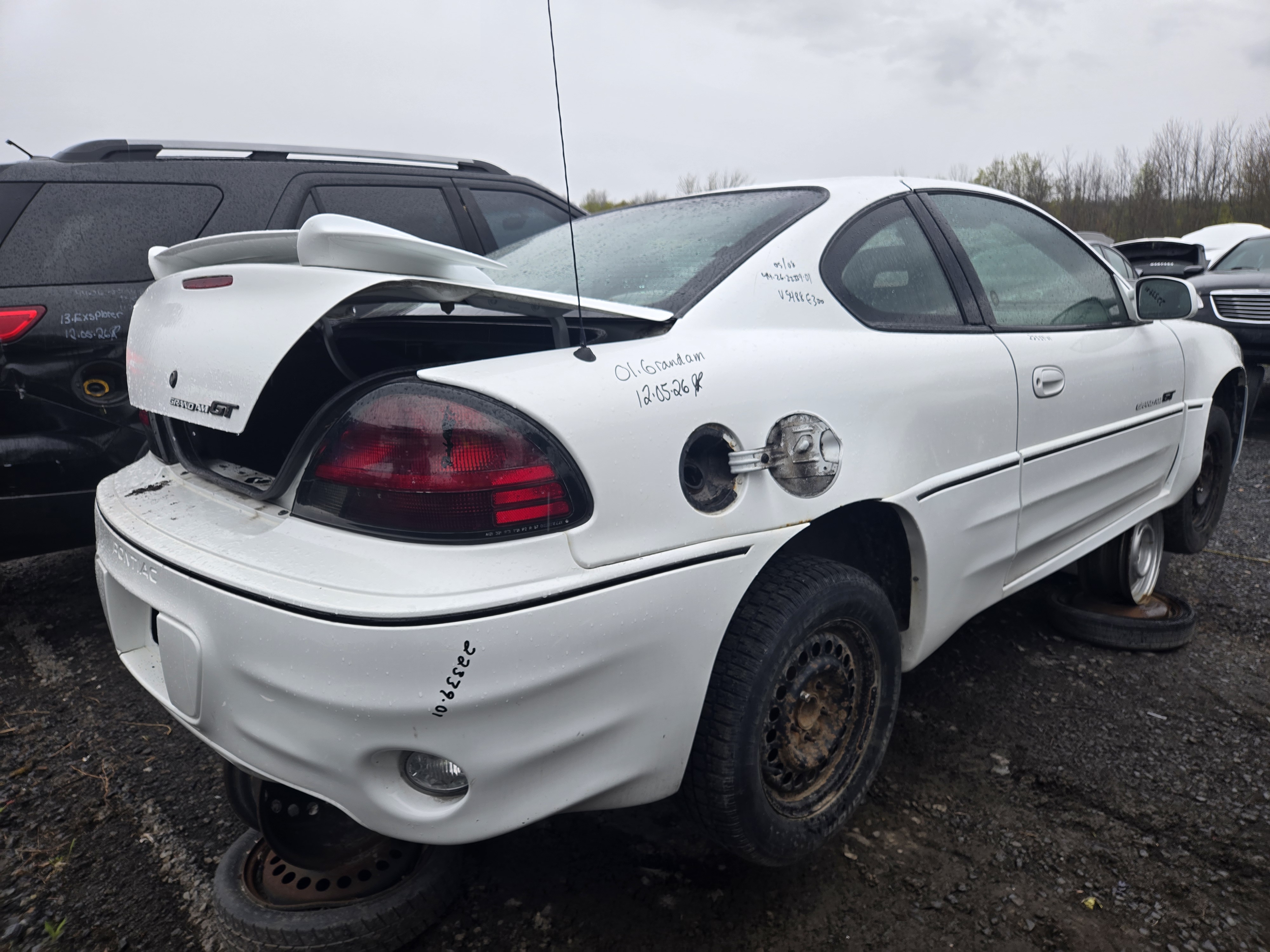 PONTIAC GRAND AM 2001