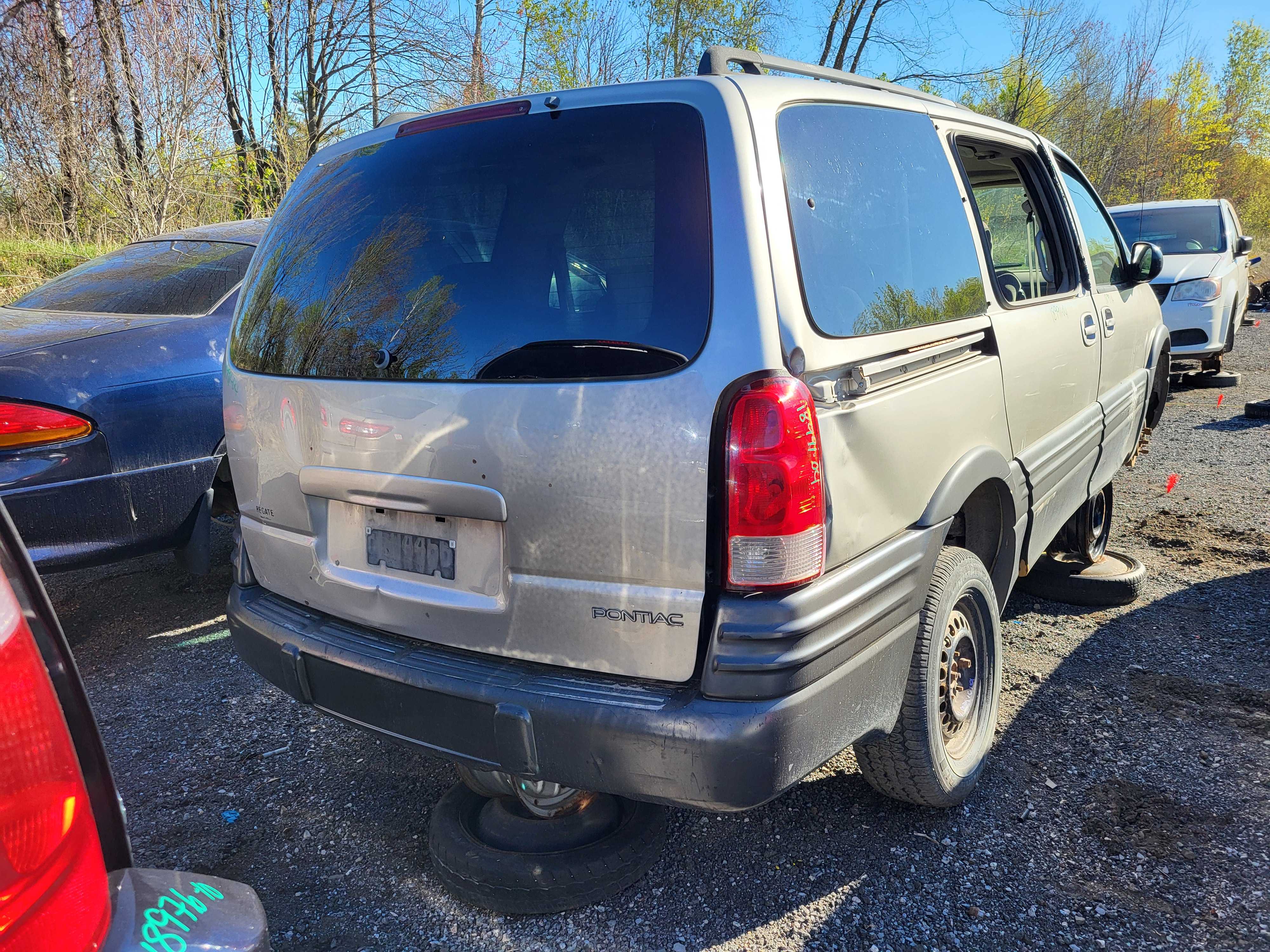 PONTIAC MONTANA 2004