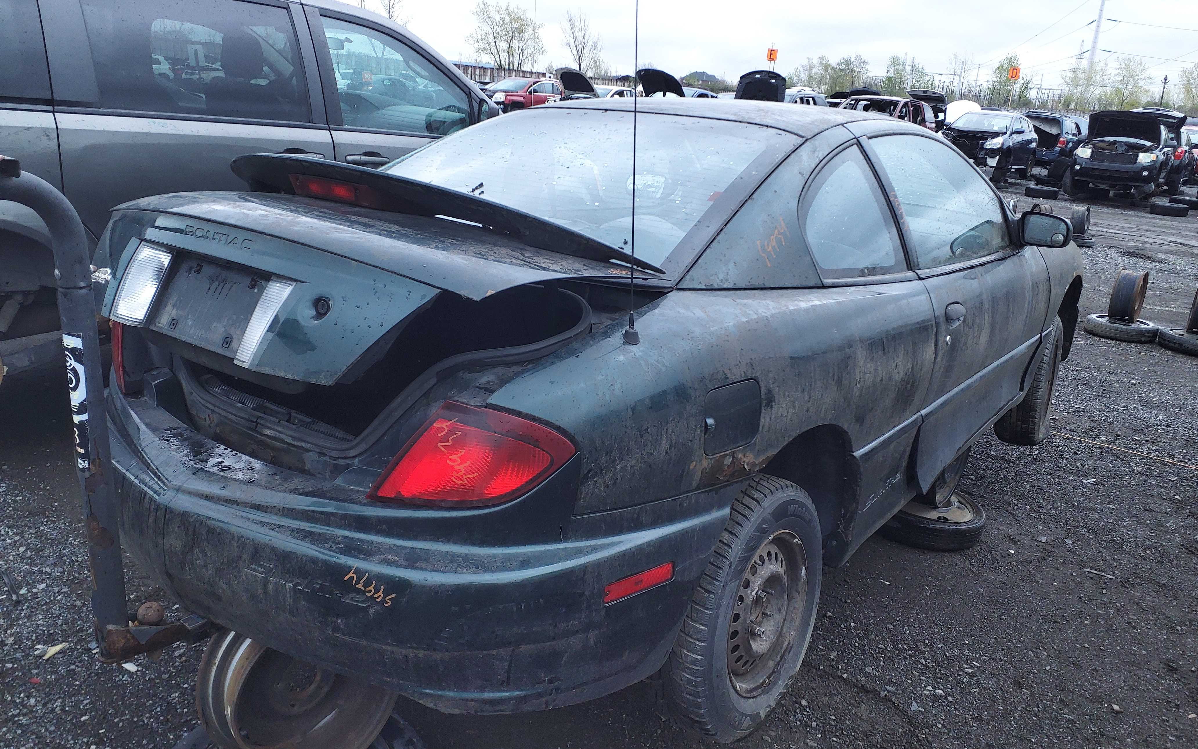 PONTIAC SUNFIRE 2004