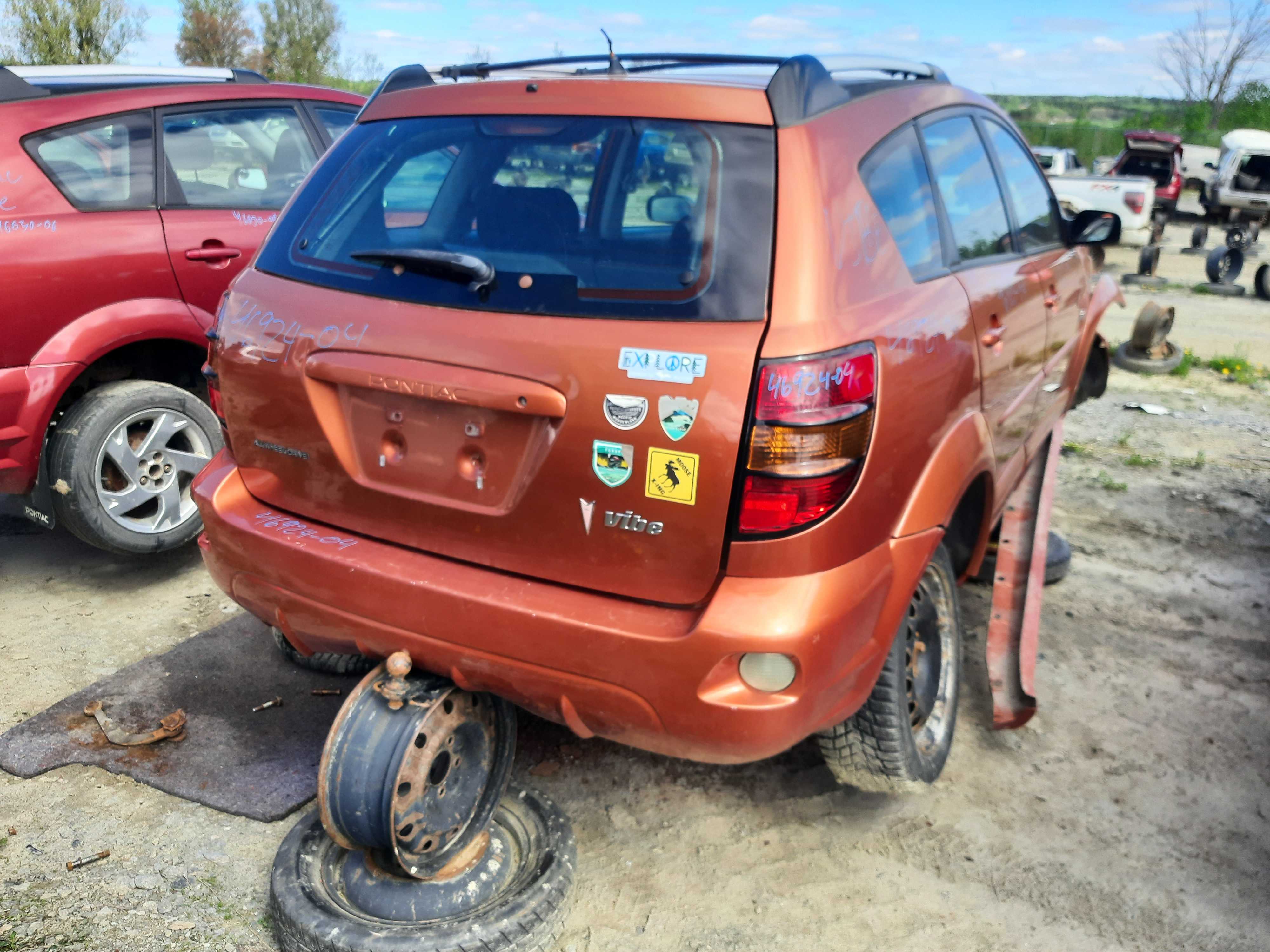 PONTIAC VIBE 2004