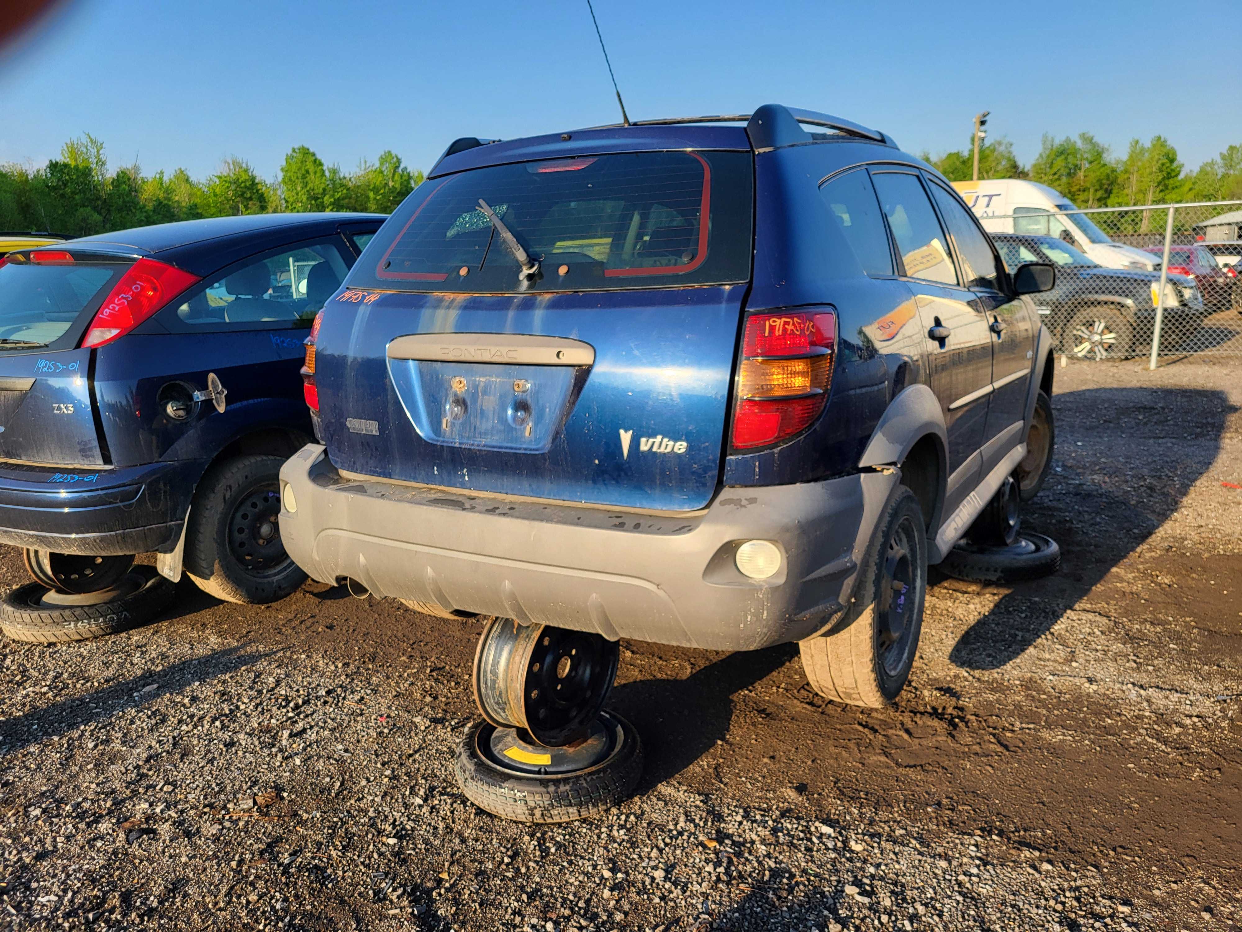PONTIAC VIBE 2004