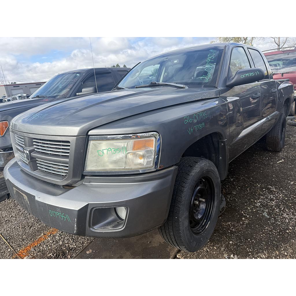 RAM DAKOTA 2011