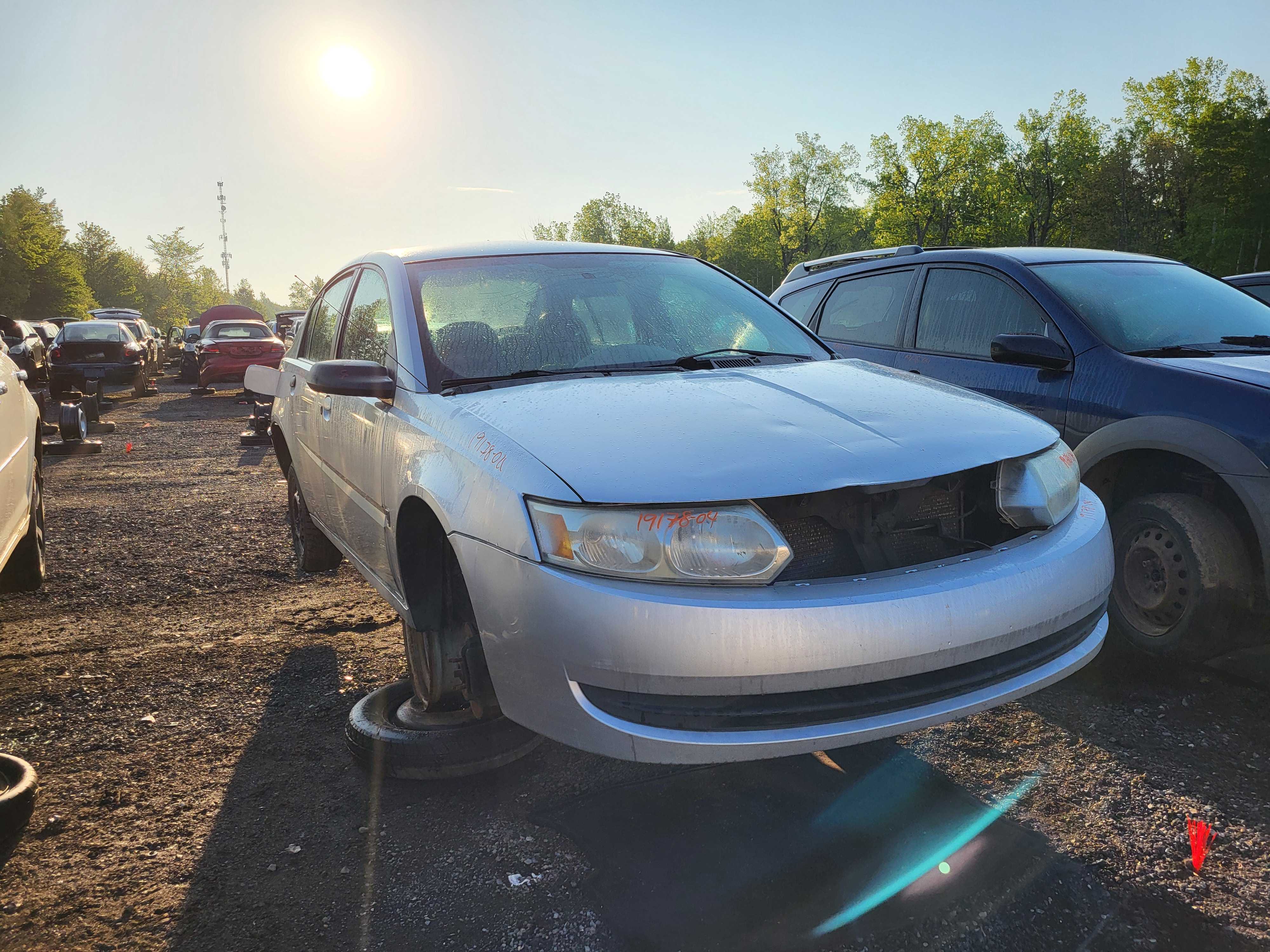 SATURN ION 2004