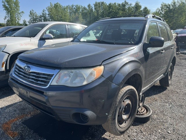SUBARU FORESTER 2010