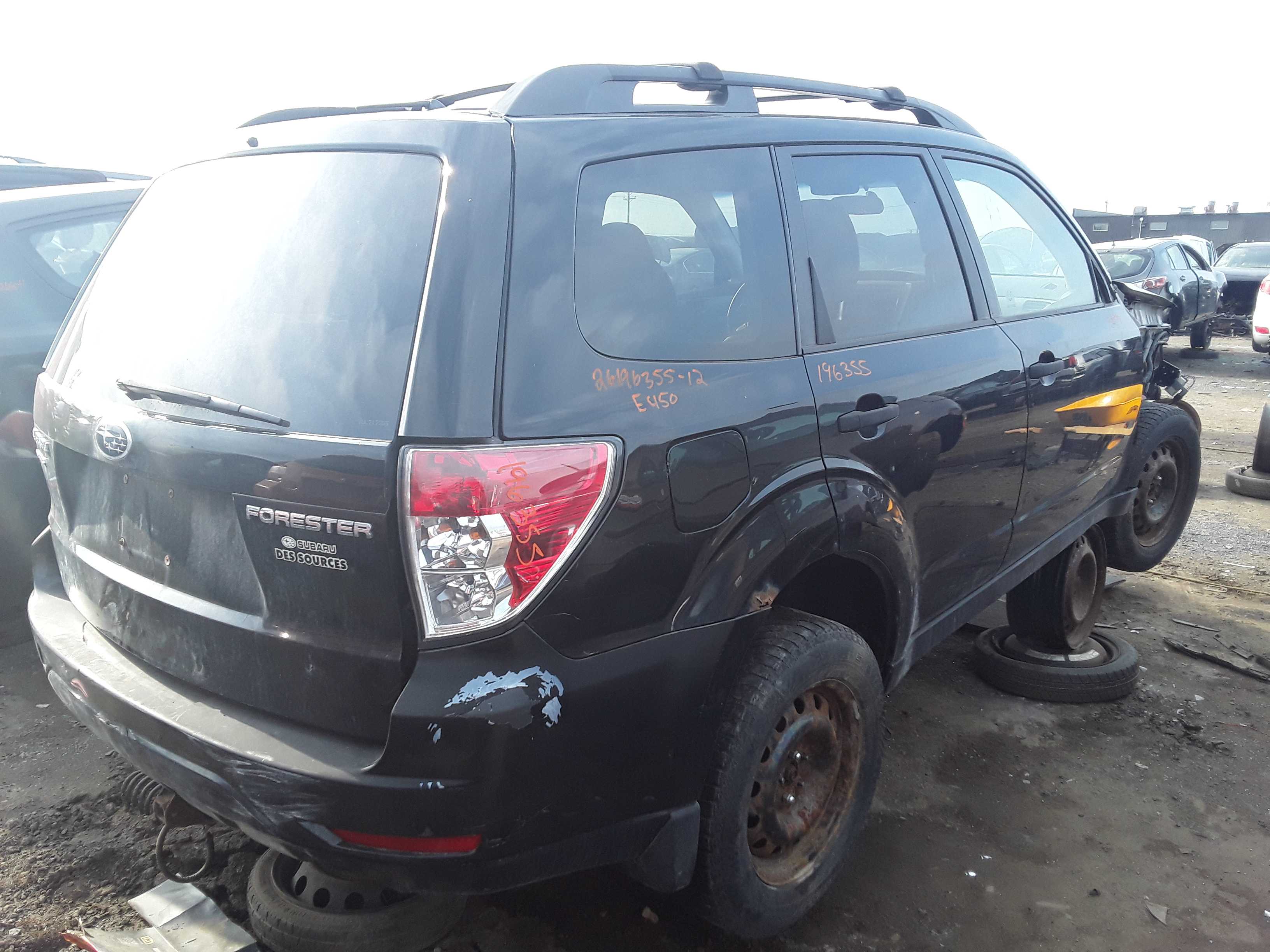 SUBARU FORESTER 2012