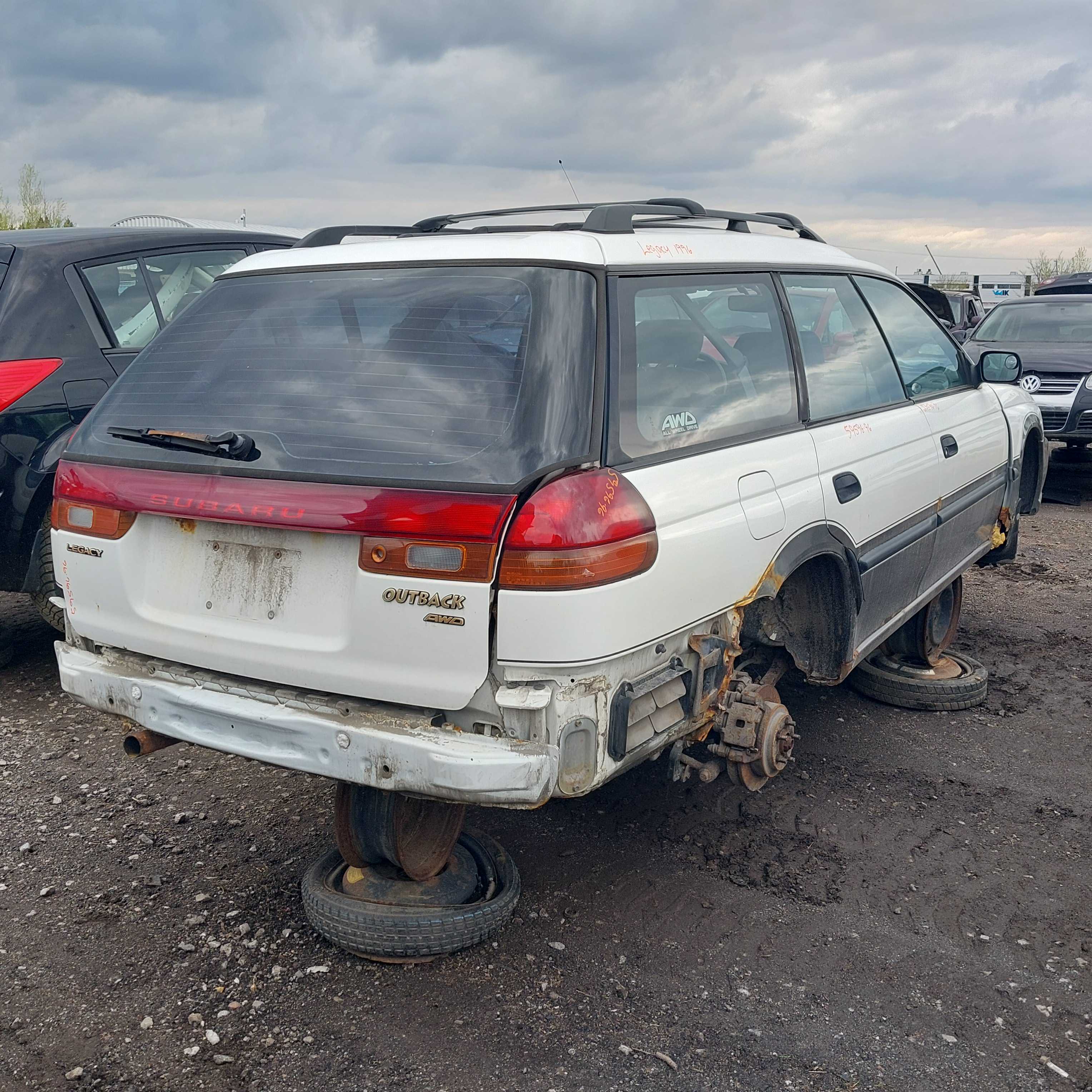 SUBARU LEGACY 1996