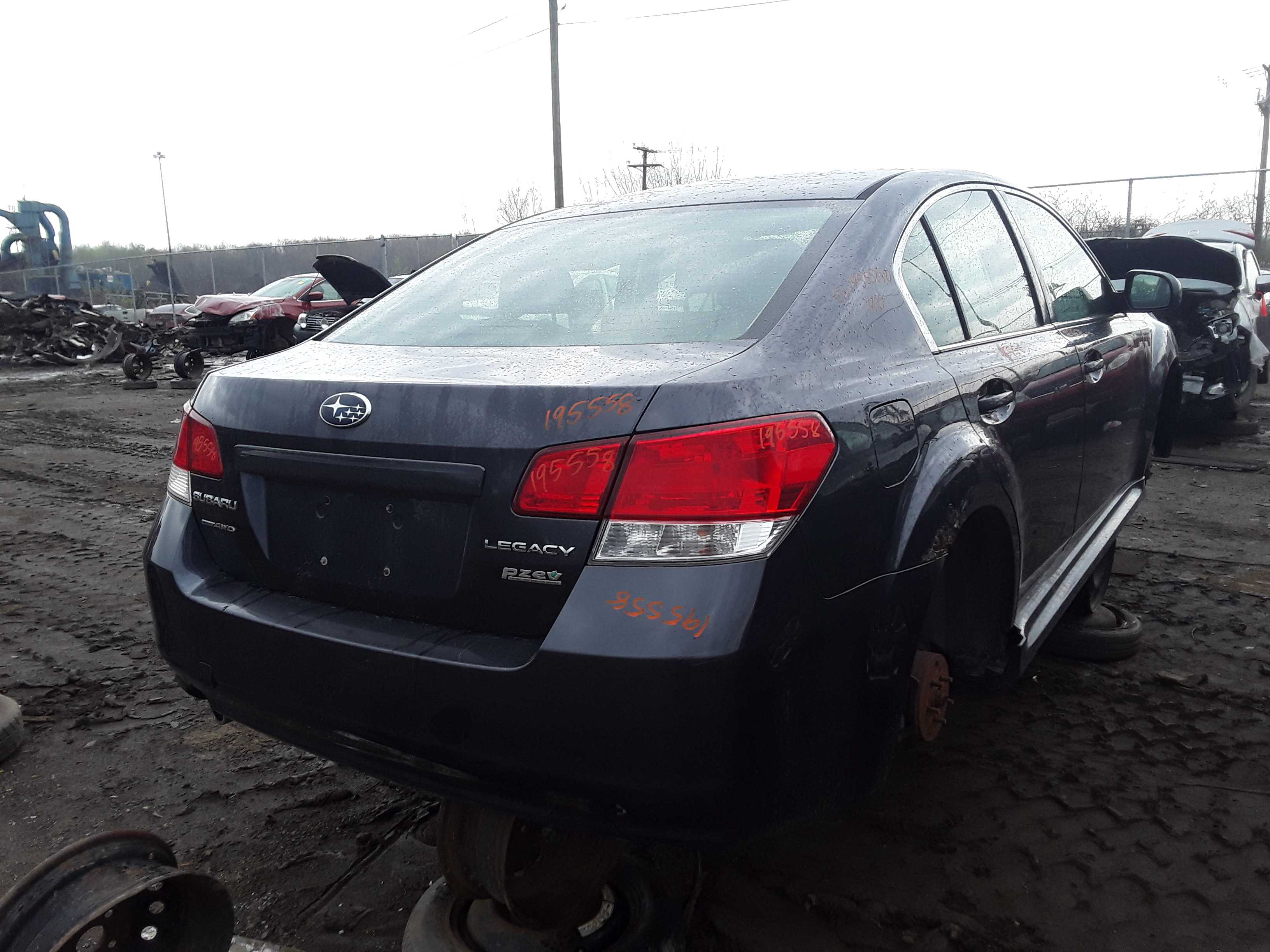 SUBARU LEGACY 2010