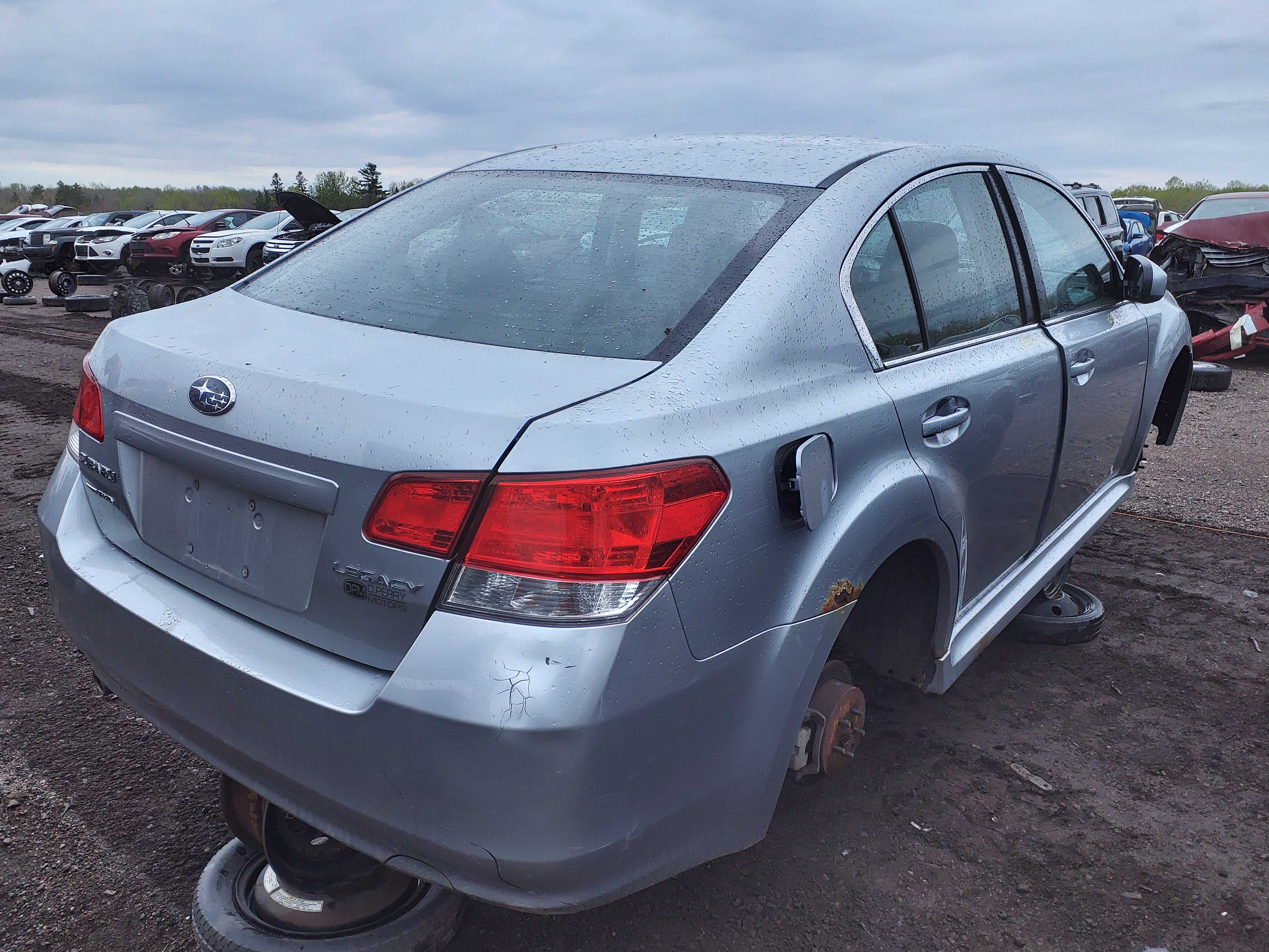 SUBARU LEGACY 2012