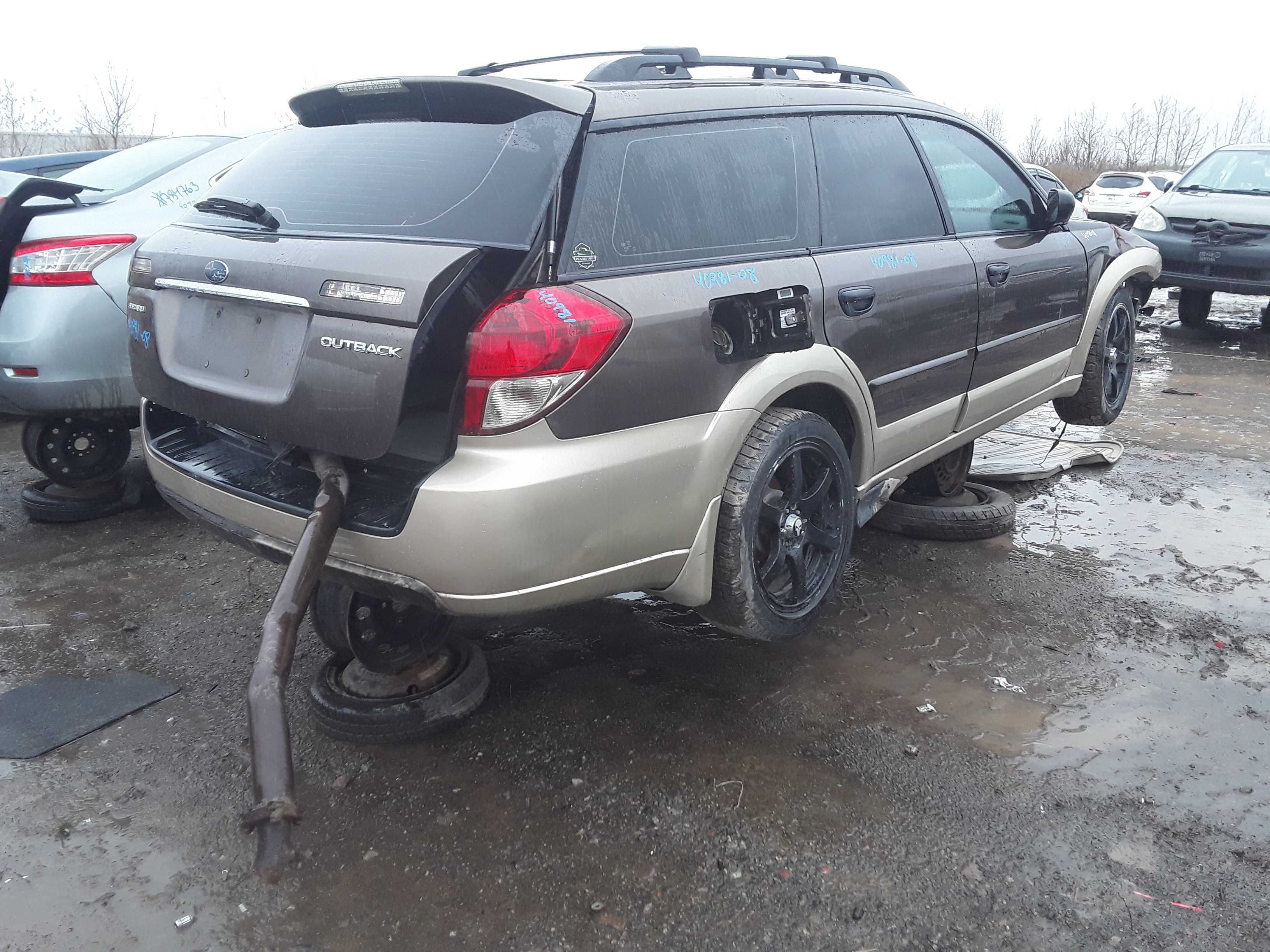 SUBARU OUTBACK 2008