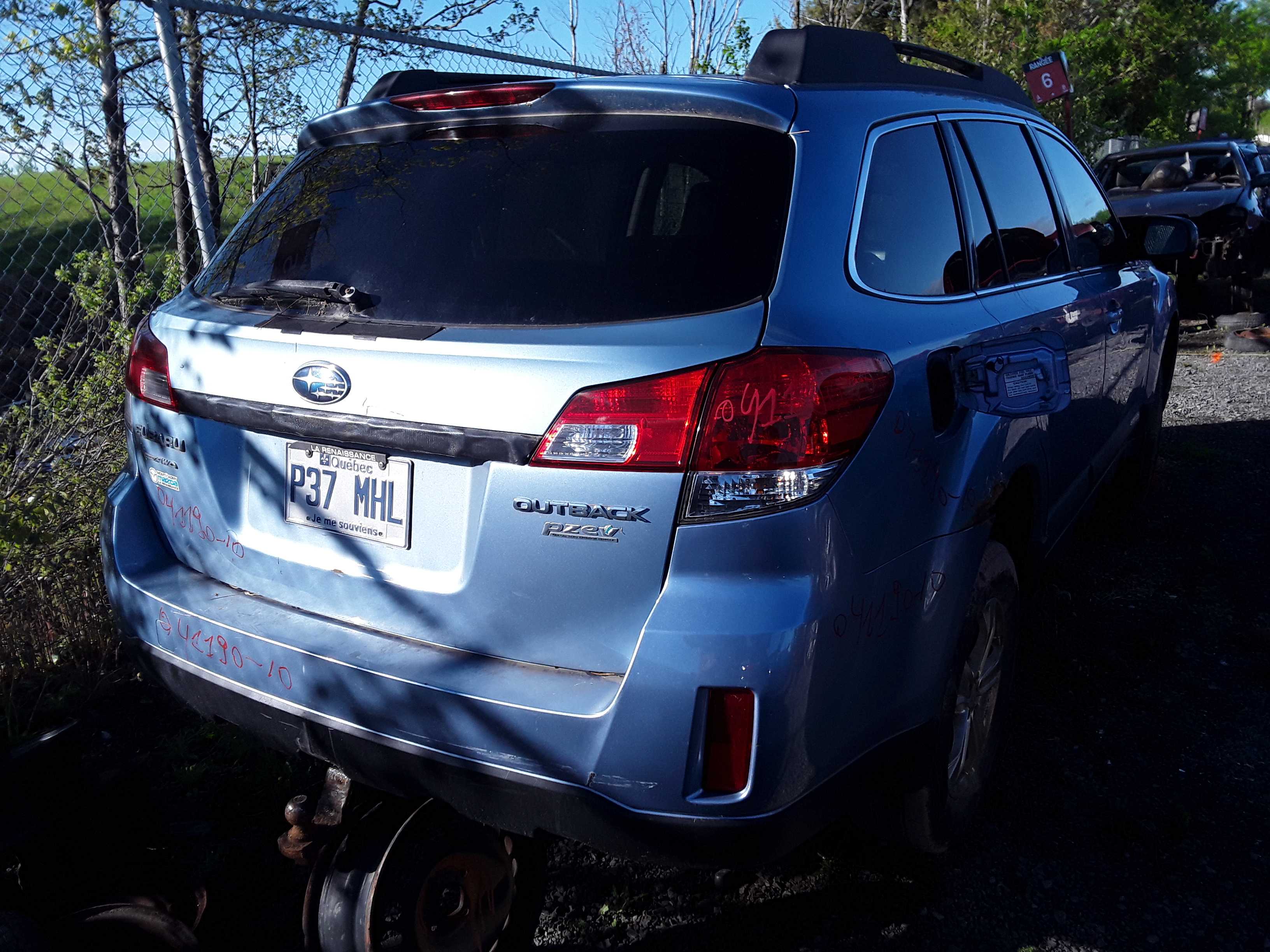 SUBARU OUTBACK 2010