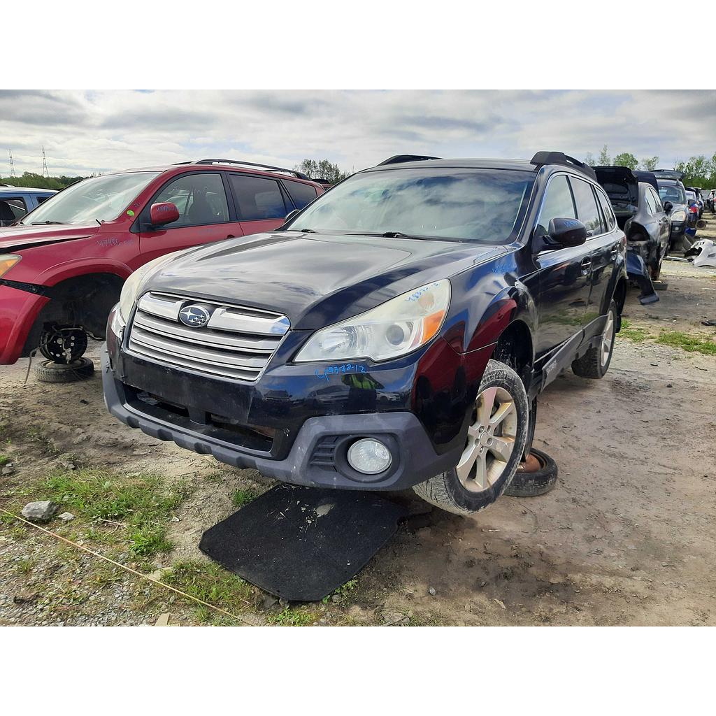 SUBARU OUTBACK 2013