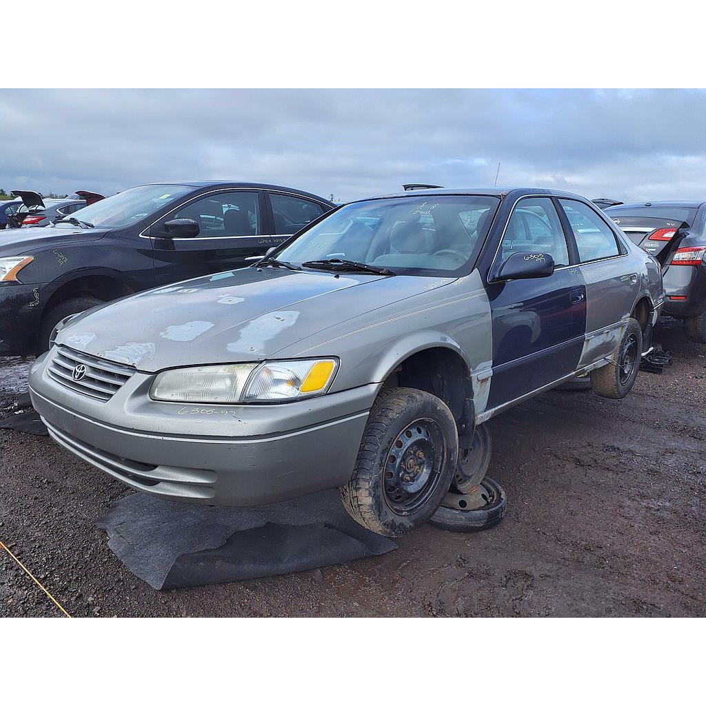 TOYOTA CAMRY 1997