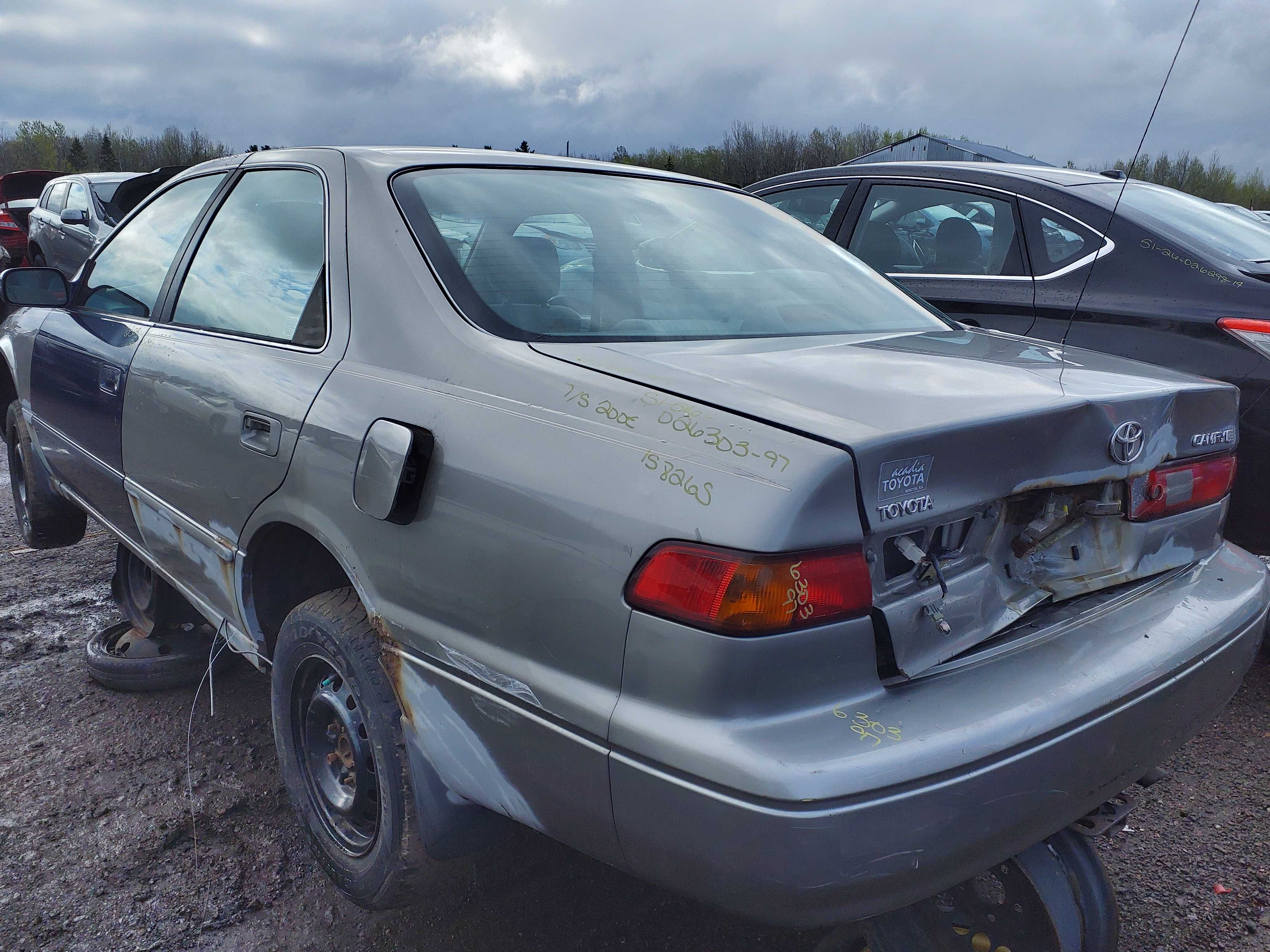 TOYOTA CAMRY 1997