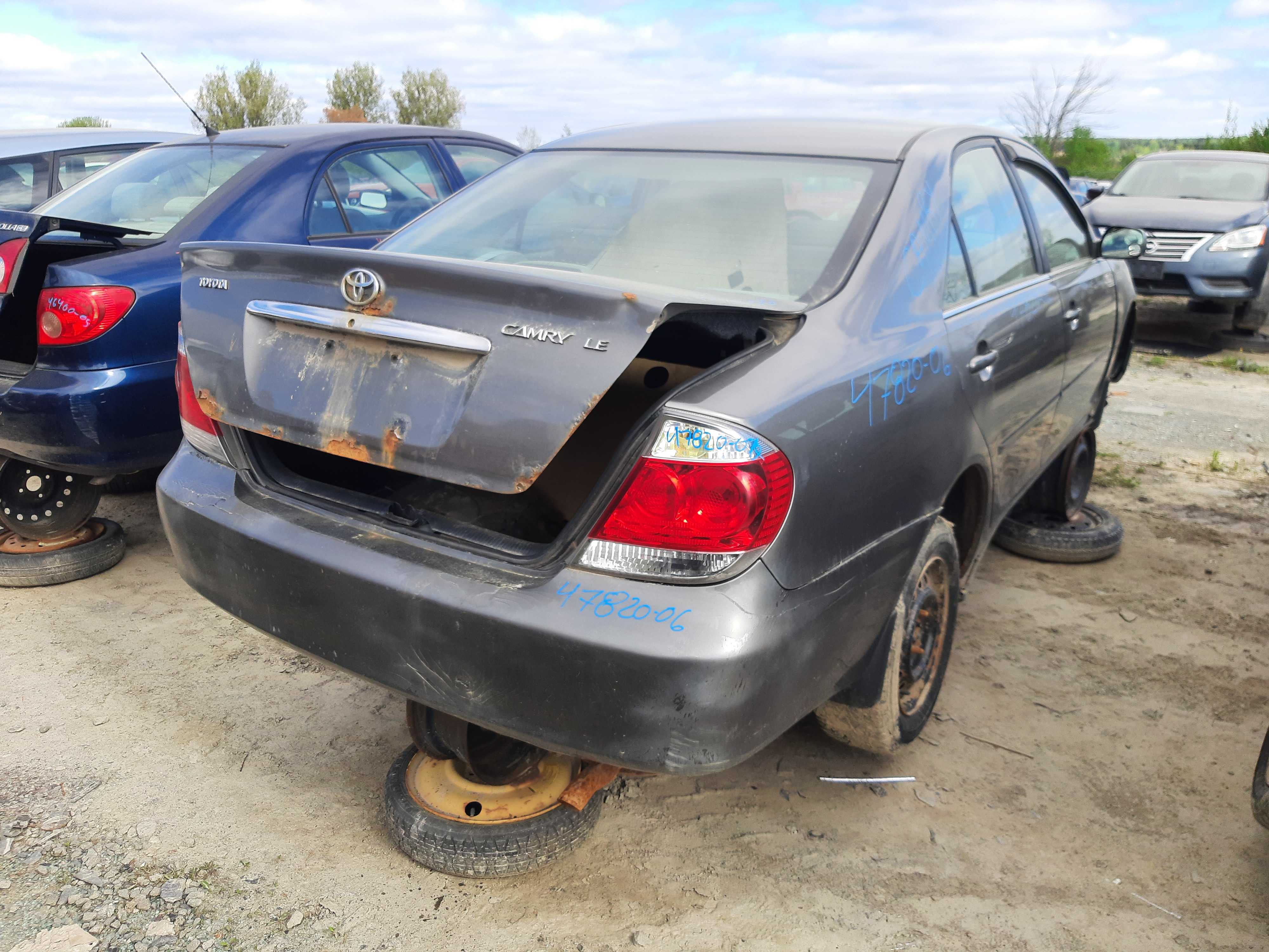 TOYOTA CAMRY 2006